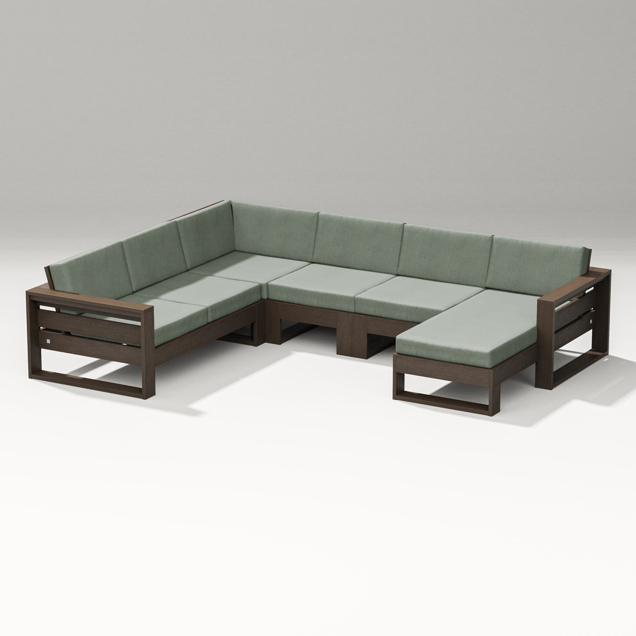 Latitude Corner Sectional with Right Chaise