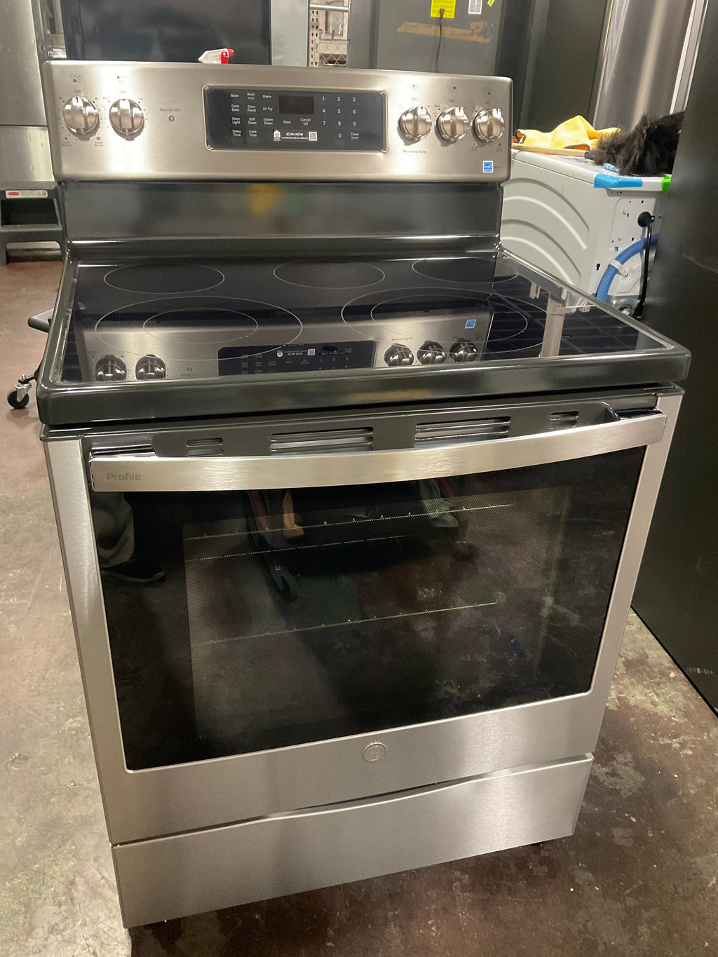 GE Profile™ ENERGY STAR® 30" Smart Free-Standing Electric Convection Fingerprint Resistant Range with No Preheat Air Fry