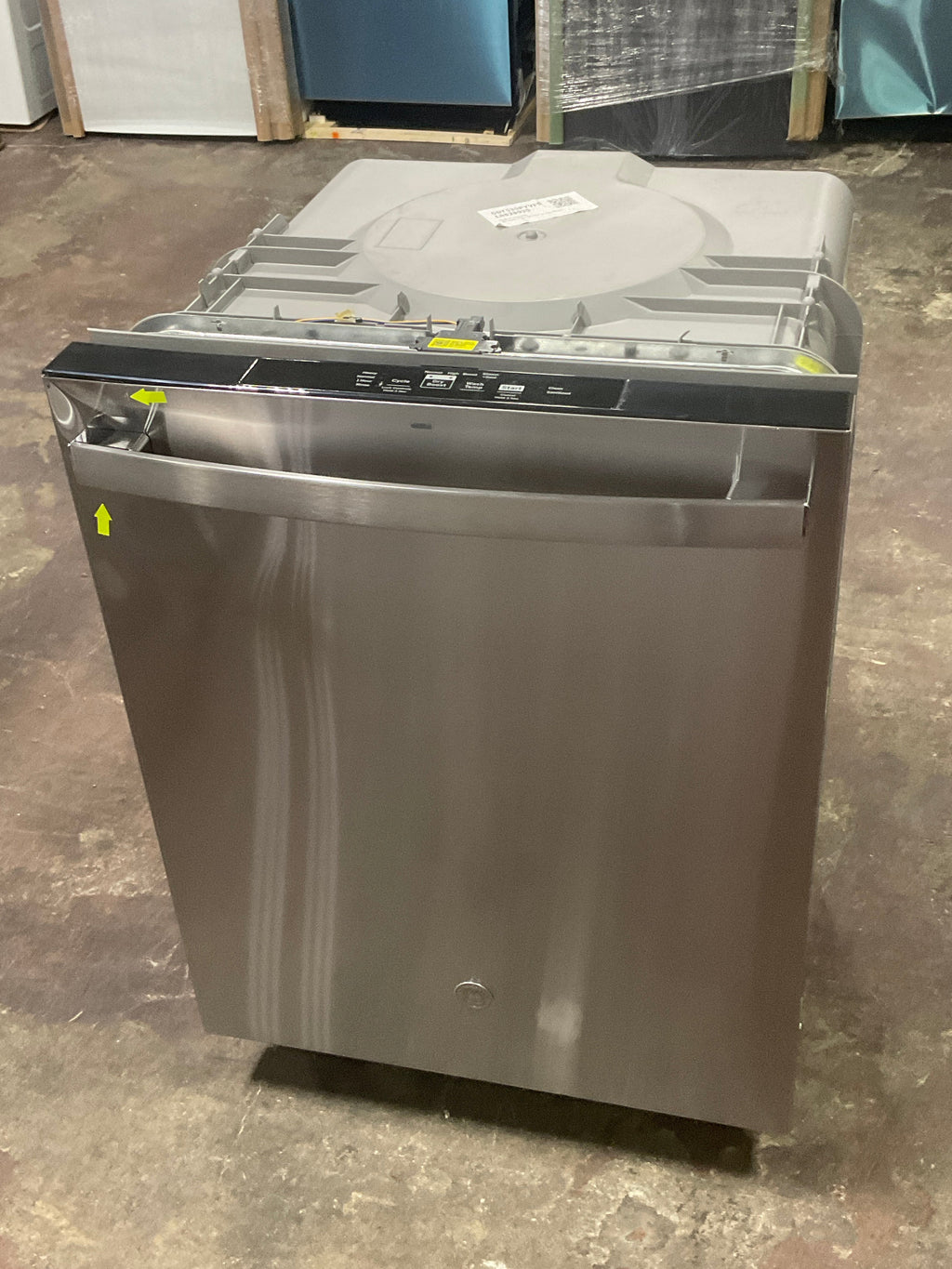 GE® ENERGY STAR® Top Control with Plastic Interior Dishwasher with Sanitize Cycle & Dry Boost