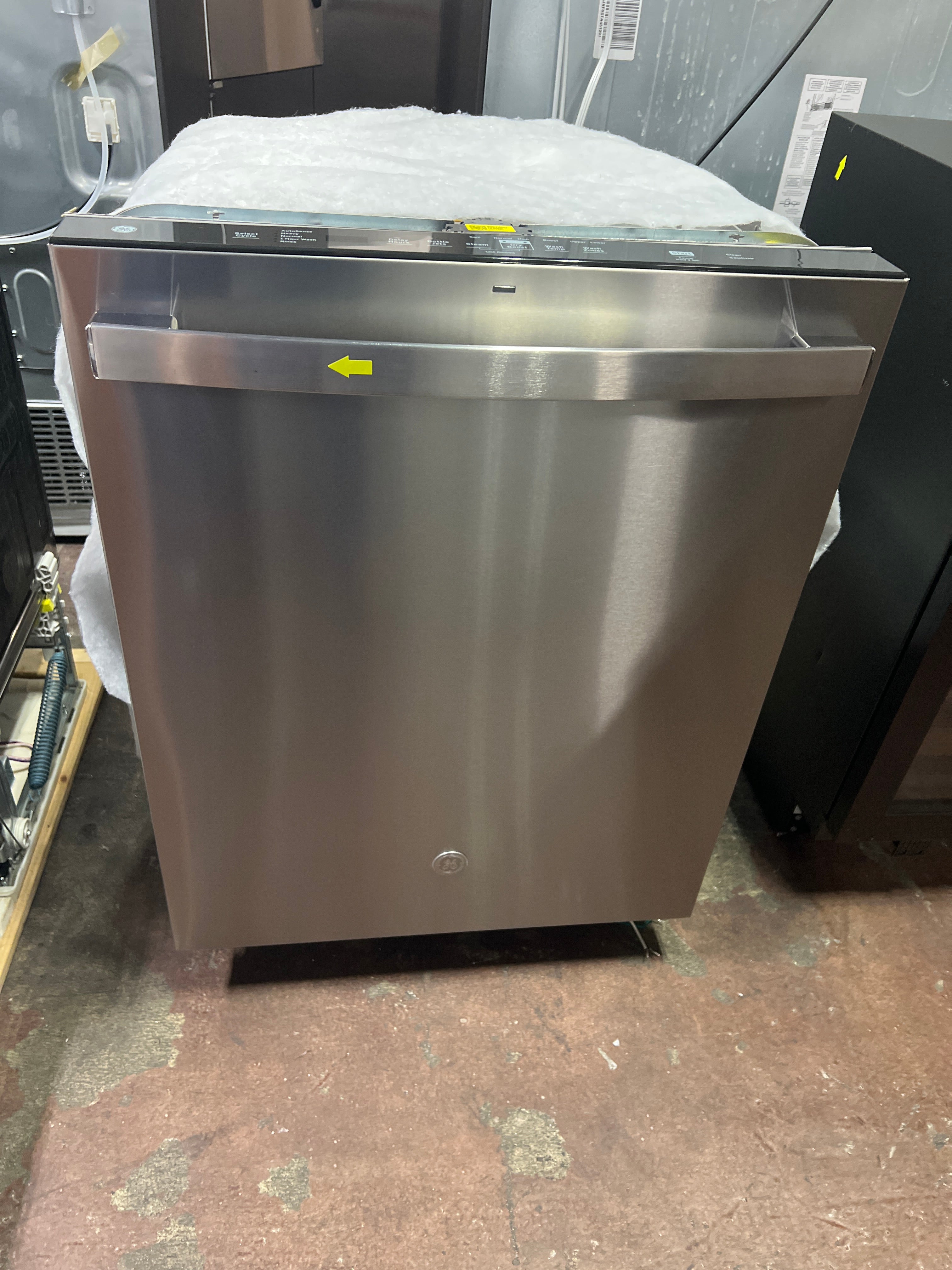 GE® ENERGY STAR® Top Control with Plastic Interior Dishwasher with Sanitize Cycle & Dry Boost