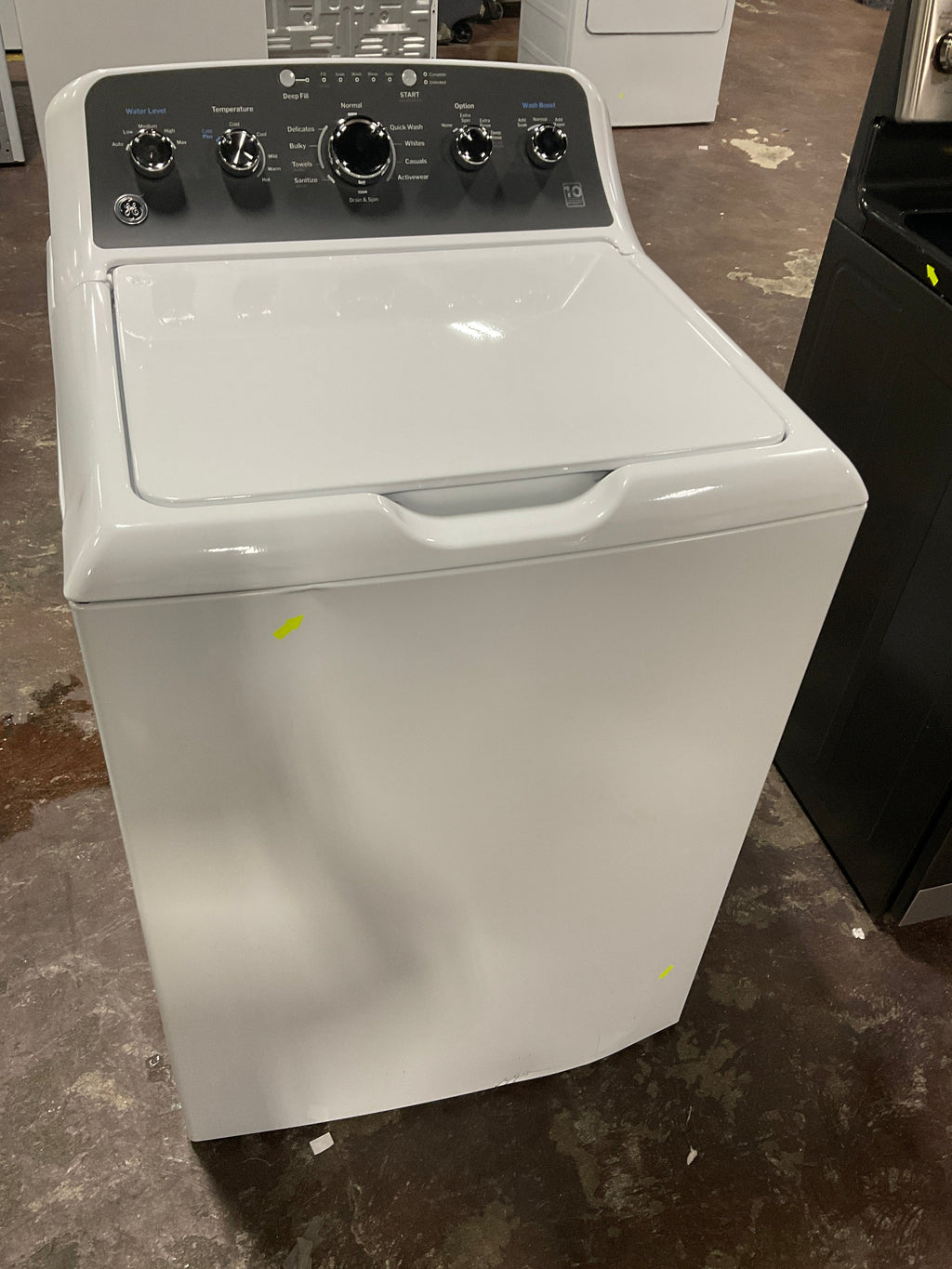 GE GE® 4.5 cu. ft. Capacity Washer with Stainless Steel Basket, Cold Plus and Wash Boost