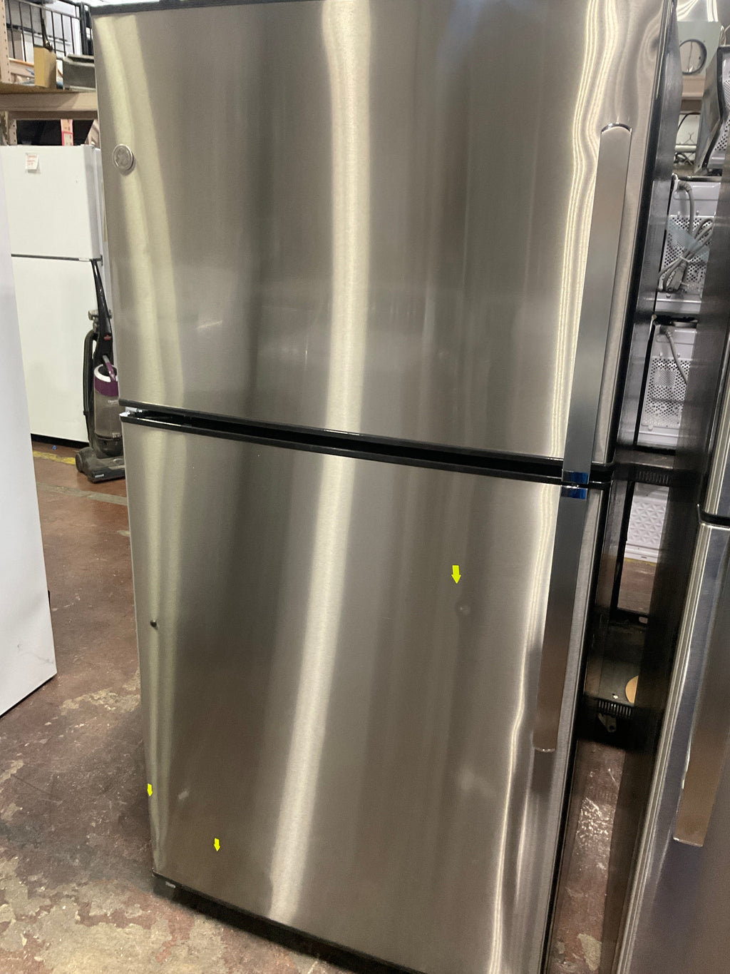 GE® ENERGY STAR® 21.1 Cu. Ft. Top-Freezer Refrigerator