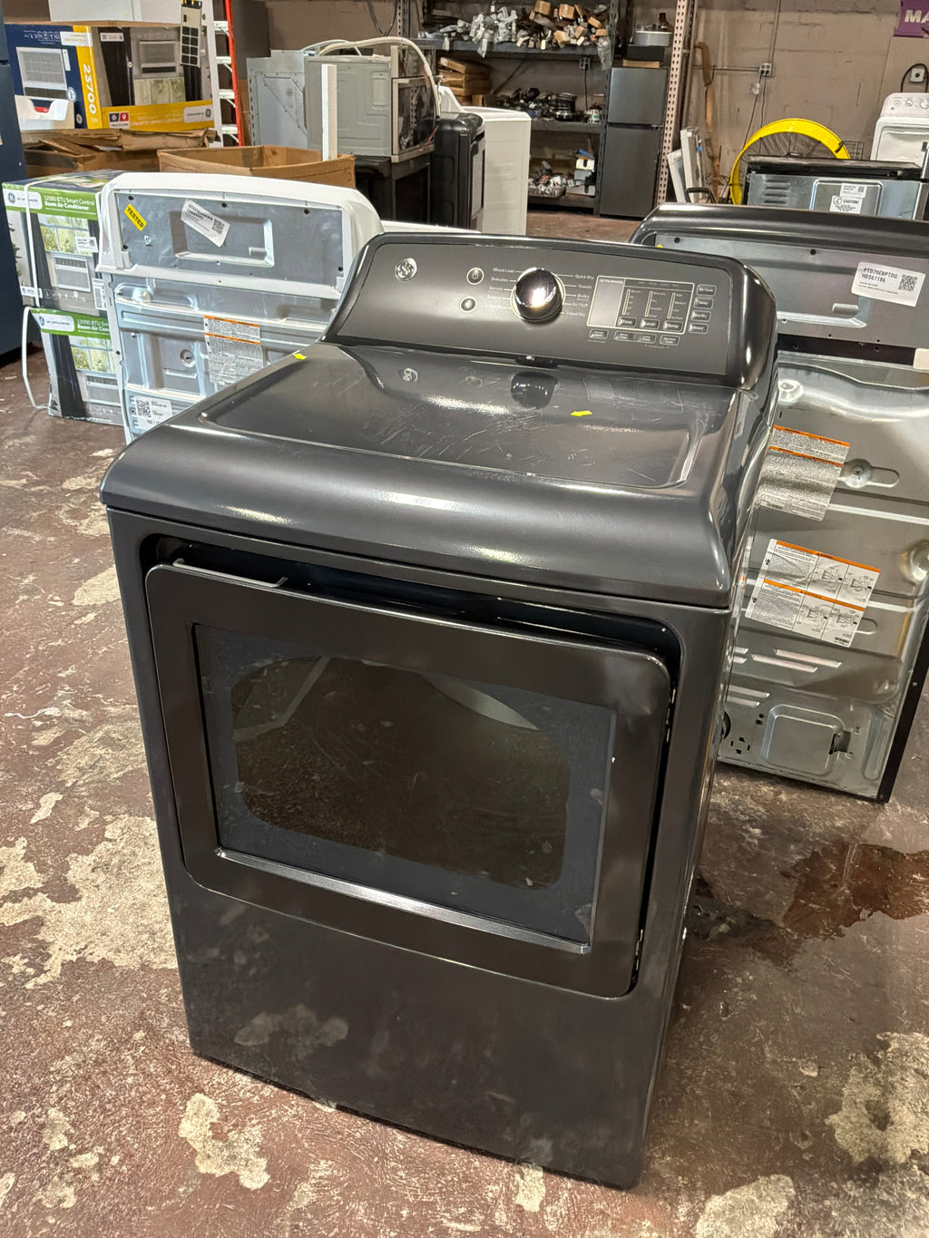 GE GE® 7.4 cu. ft. Capacity Electric Dryer with Up To 120 ft. Venting and Sensor Dry