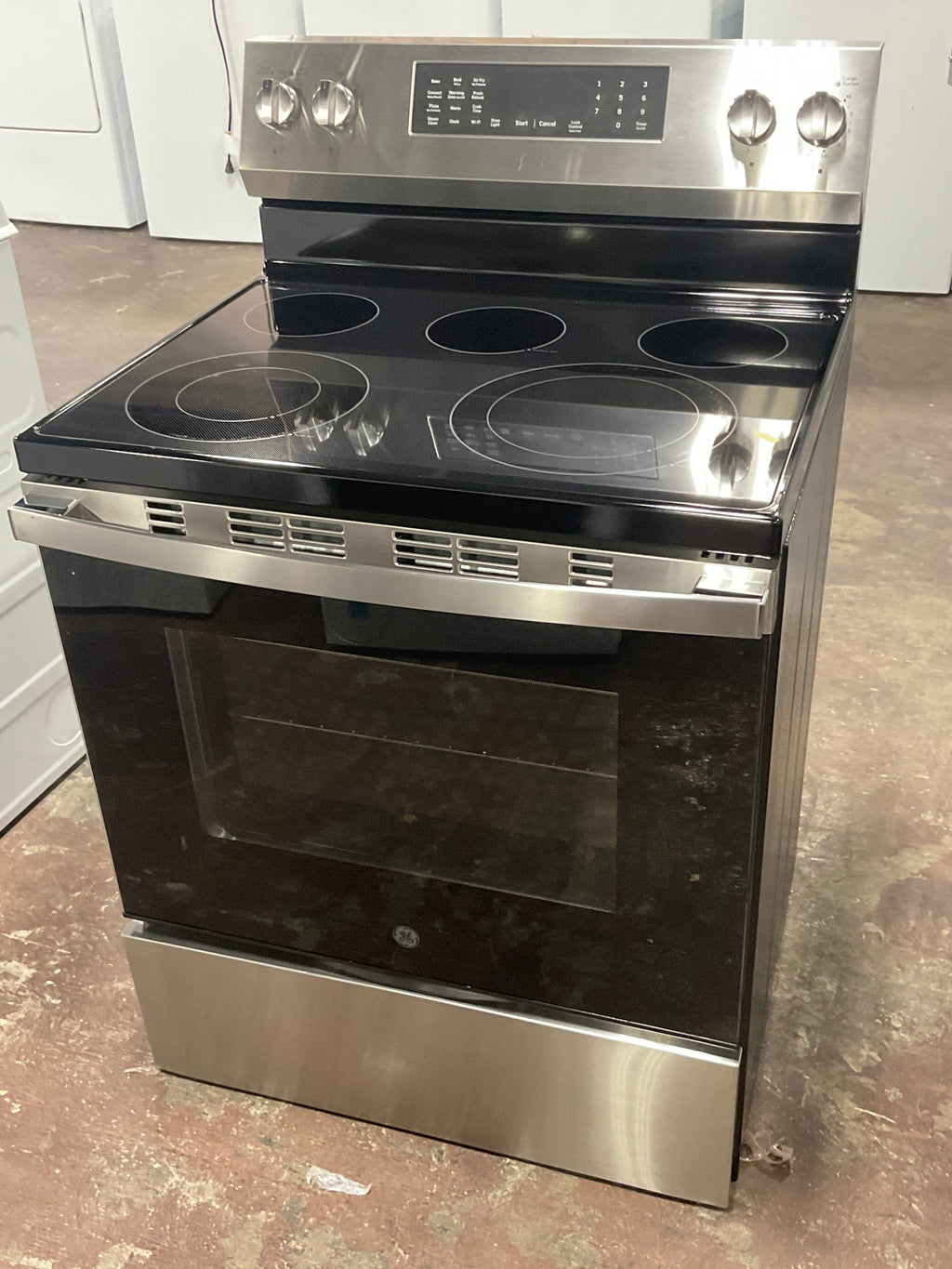 GE® ENERGY STAR® 30" Free-Standing Electric Convection Range with No Preheat Air Fry and EasyWash™ Oven Tray