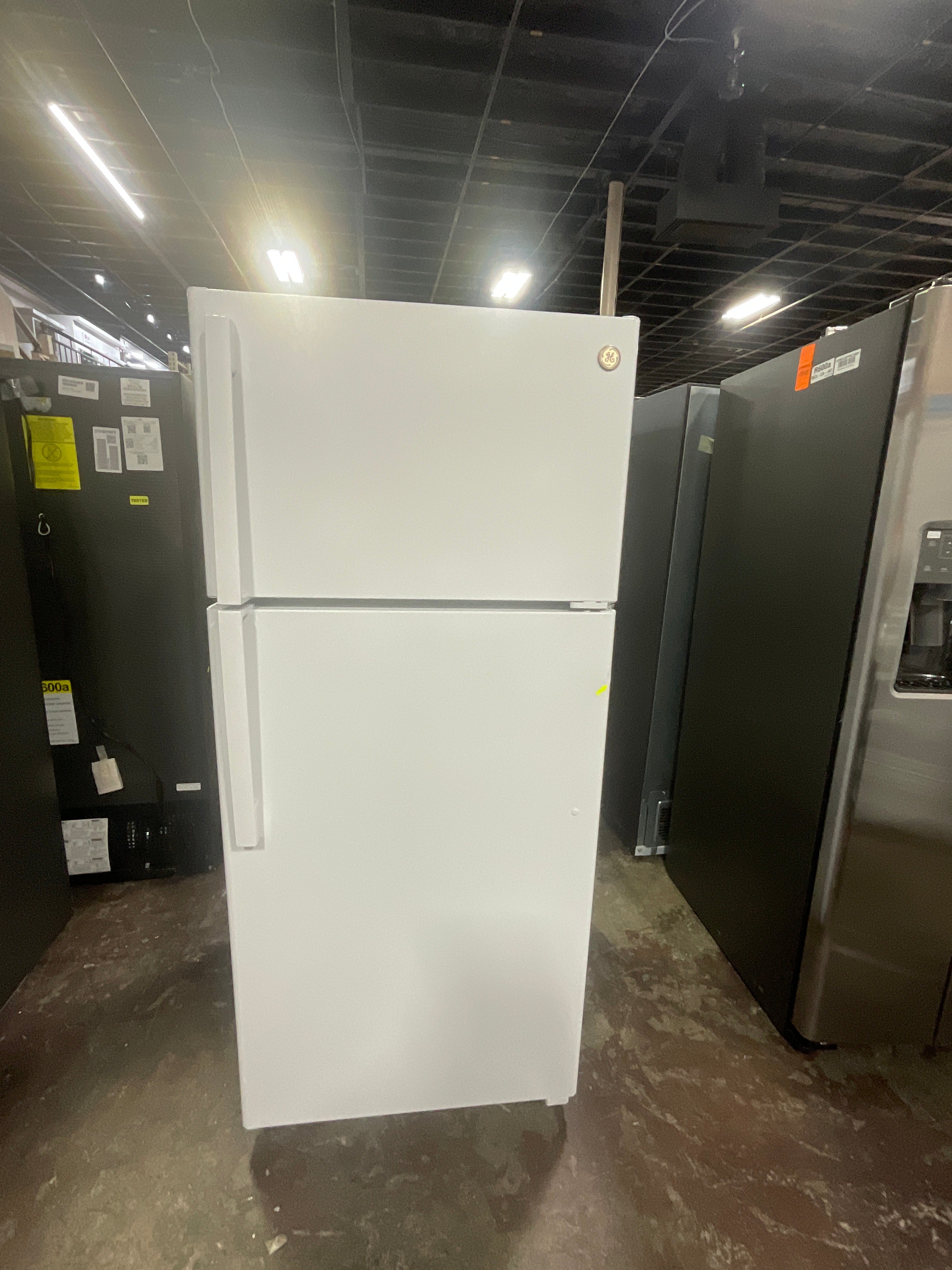 GE GE® 16.6 Cu. Ft. Top-Freezer Refrigerator