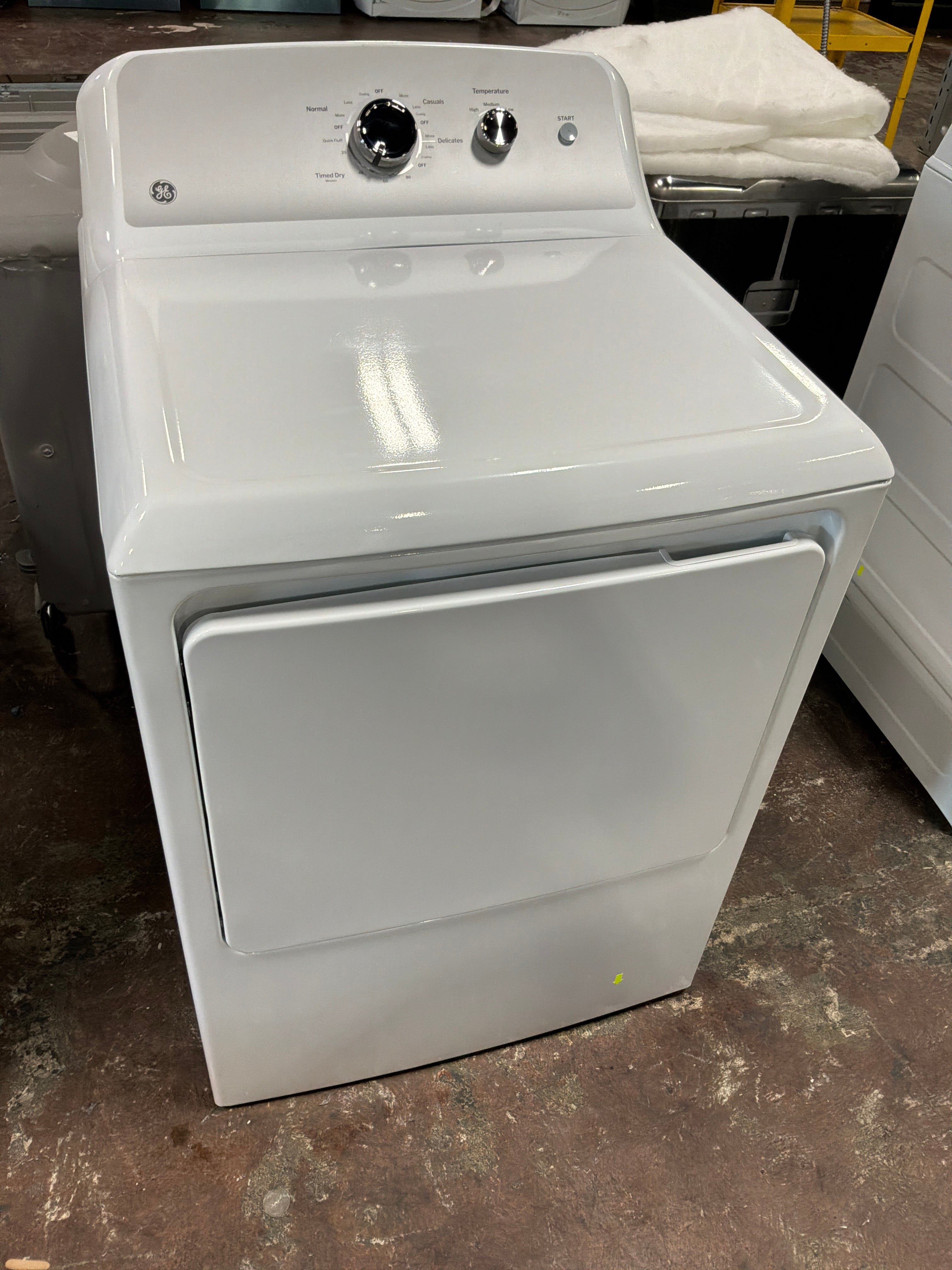 GE GE® 7.2 cu. ft. Capacity Electric Dryer with Up To 120 ft. Venting and Reversible Door