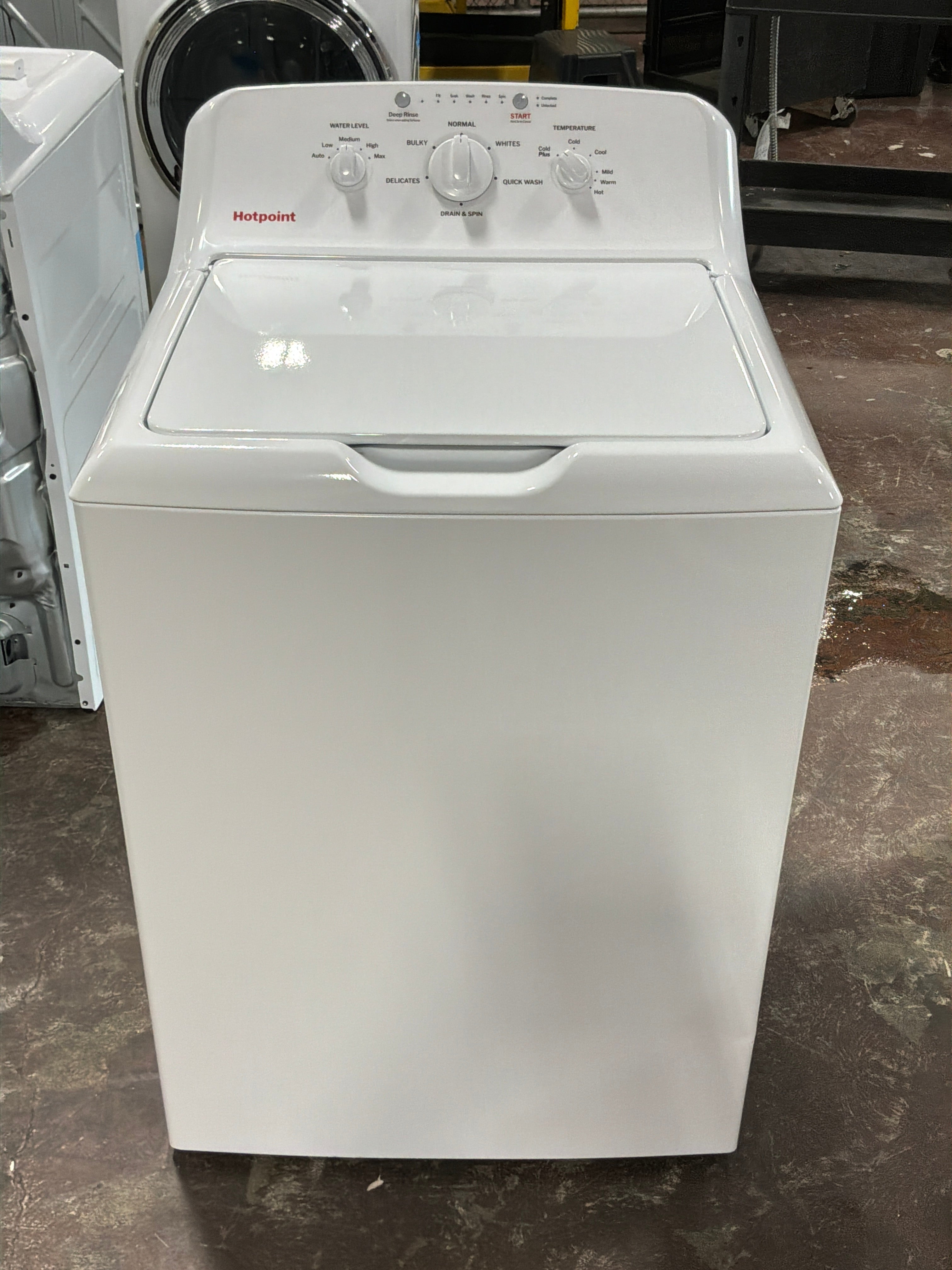 Hotpoint® 4.0 cu. ft. Capacity Washer with Stainless Steel Basket,Cold Plus and Water Level Control