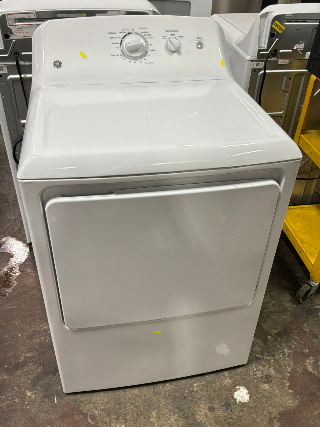 GE 6.2 cu. ft. Capacity Electric Dryer with Up To 120 ft. Venting and Shallow Depth