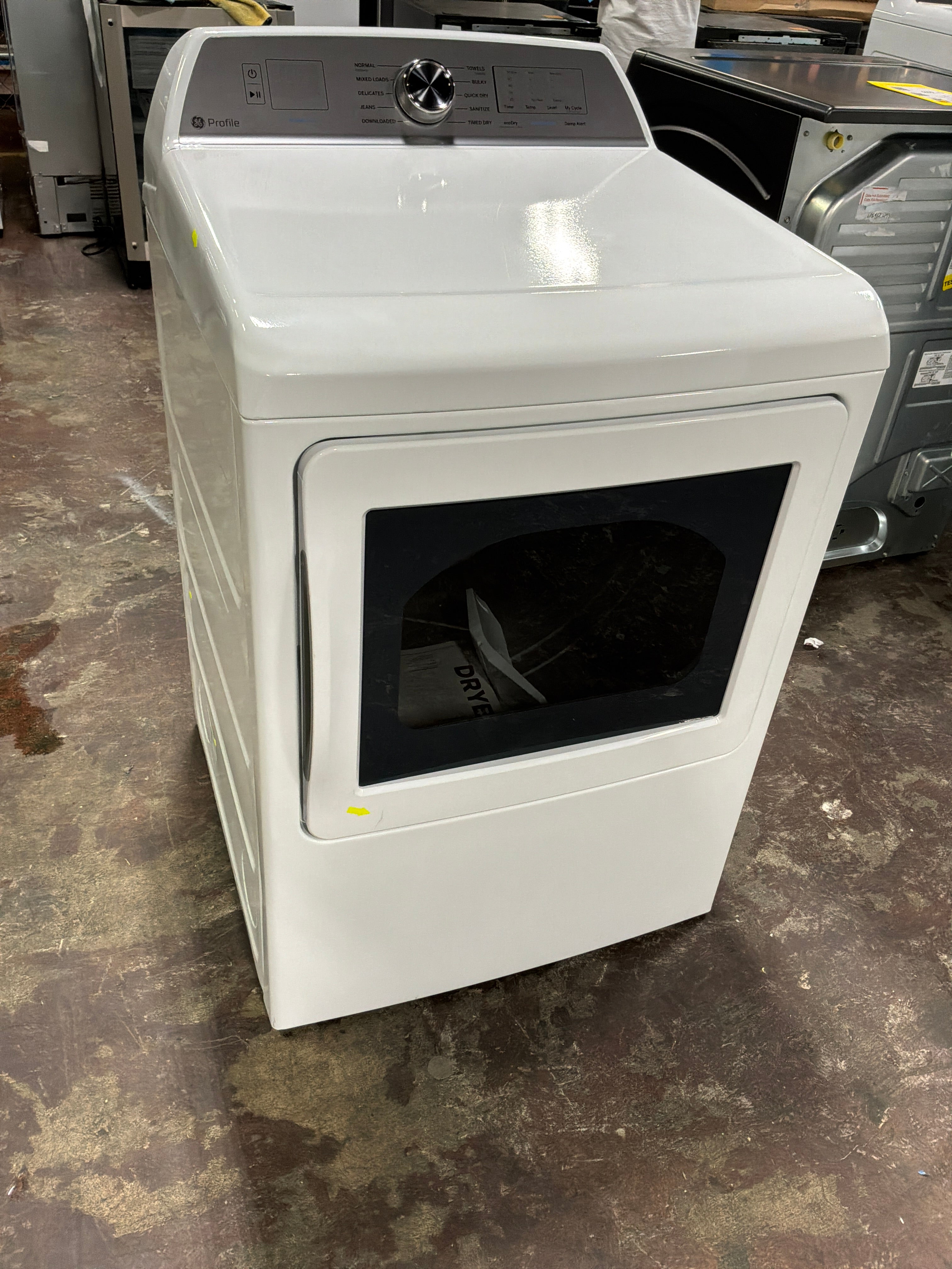 GE Profile™ ENERGY STAR® 7.4 cu. ft. Capacity aluminized alloy drum Electric Dryer with Sanitize Cycle and Sensor Dry