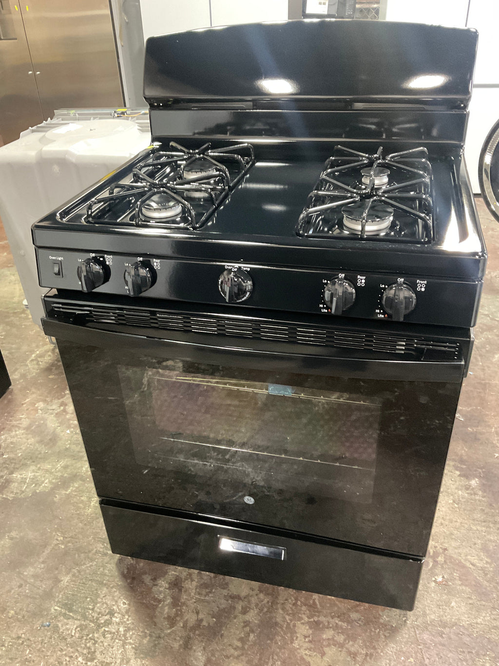 GE® 30" Free-Standing Gas Range