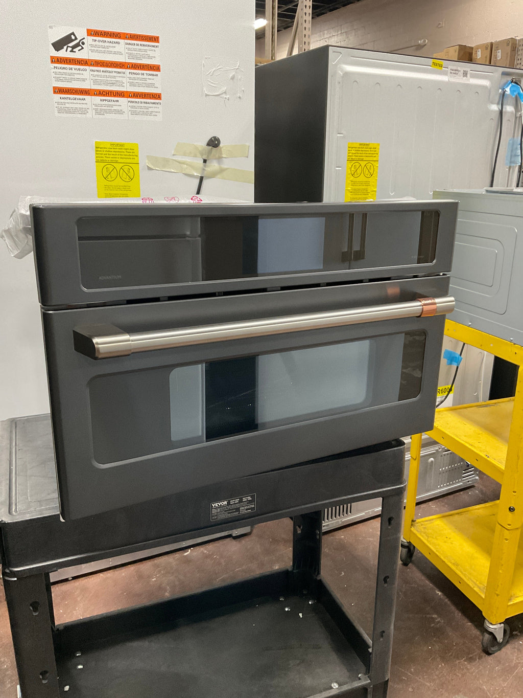 GE CAFÉ™ 30" Custom Speed Cook Oven with 120V Advantium® Technology