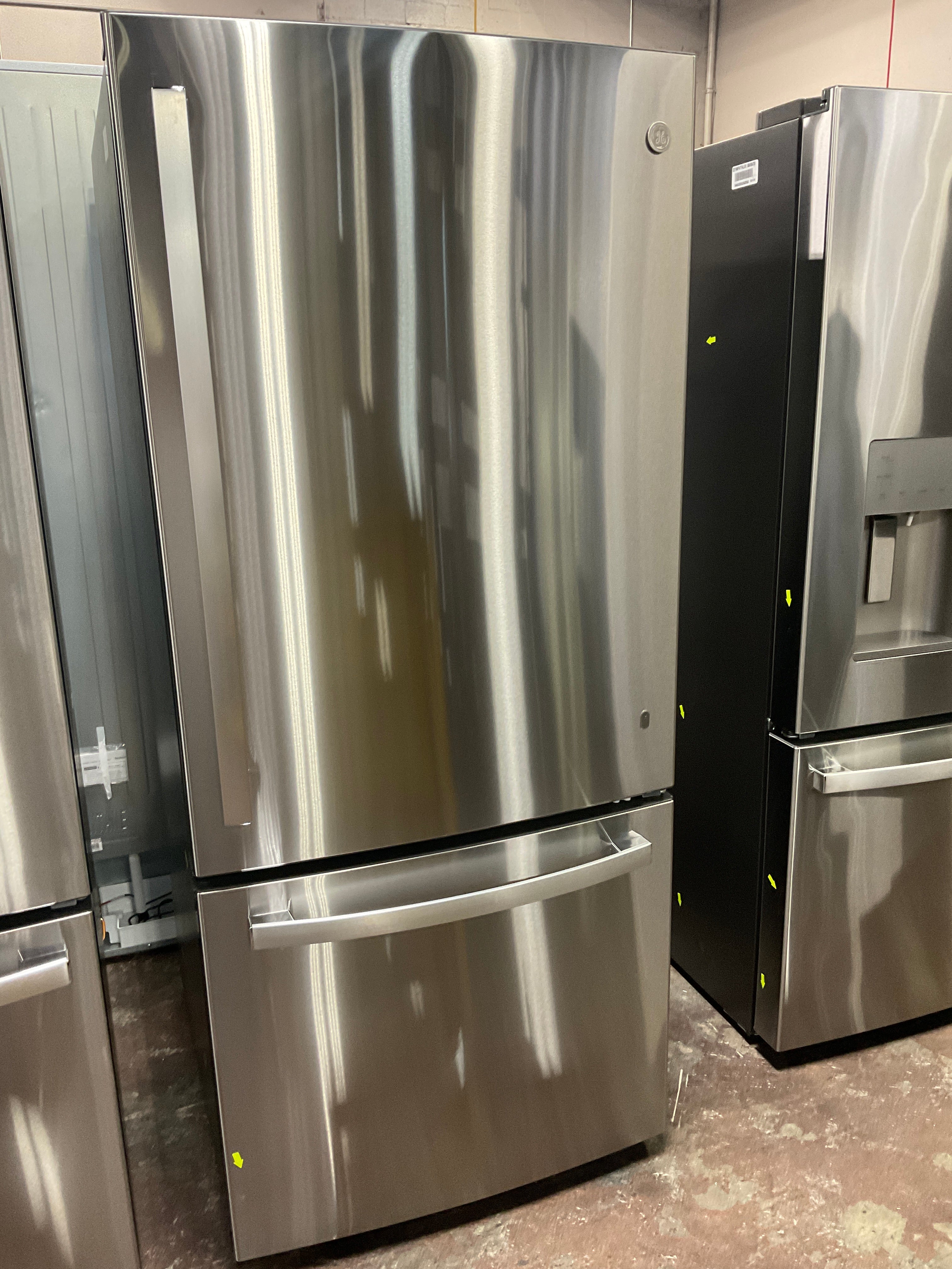 GE® ENERGY STAR® 20.9 Cu. Ft. Bottom-Freezer Refrigerator