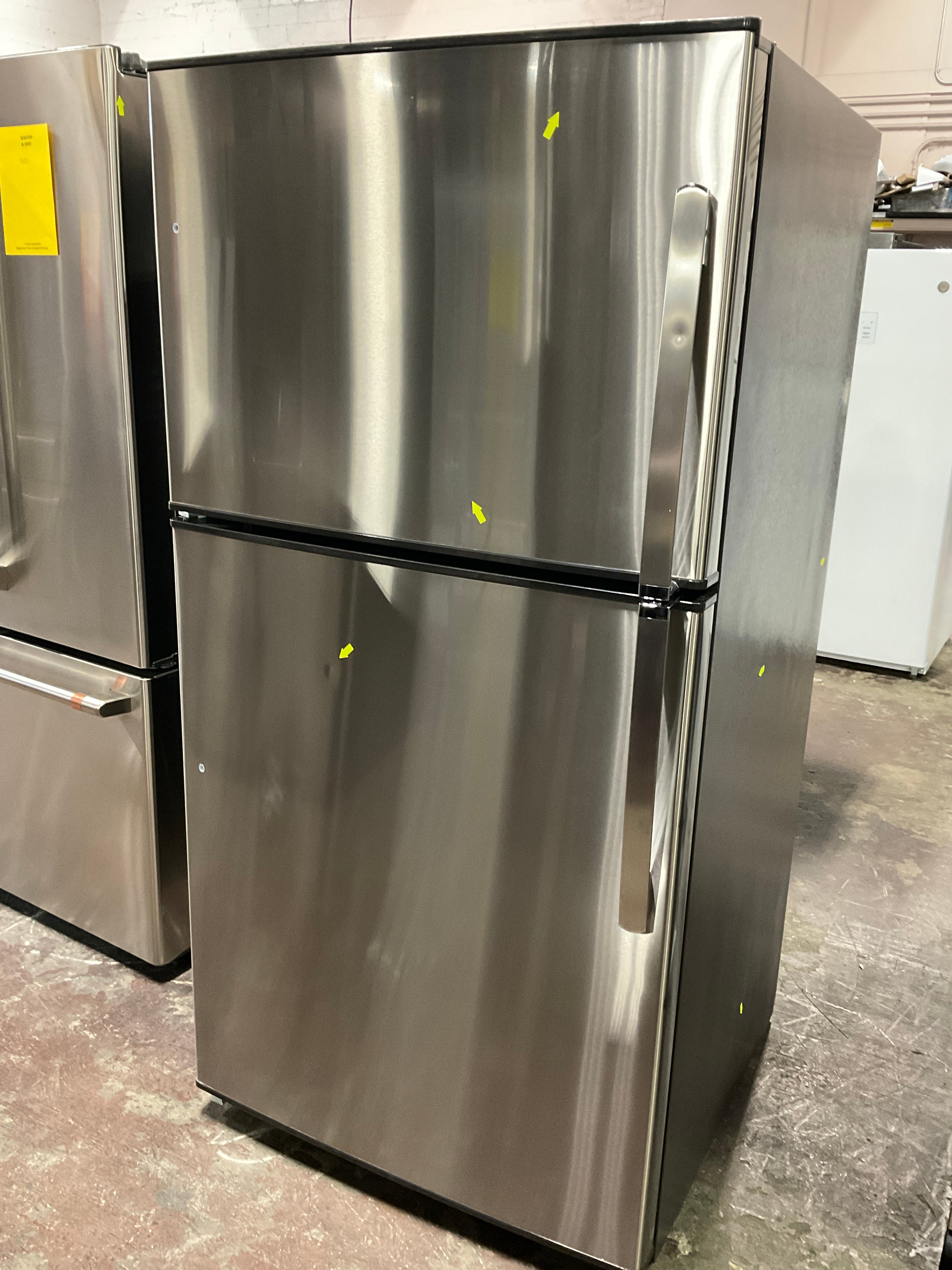GE® ENERGY STAR® 21.1 Cu. Ft. Top-Freezer Refrigerator