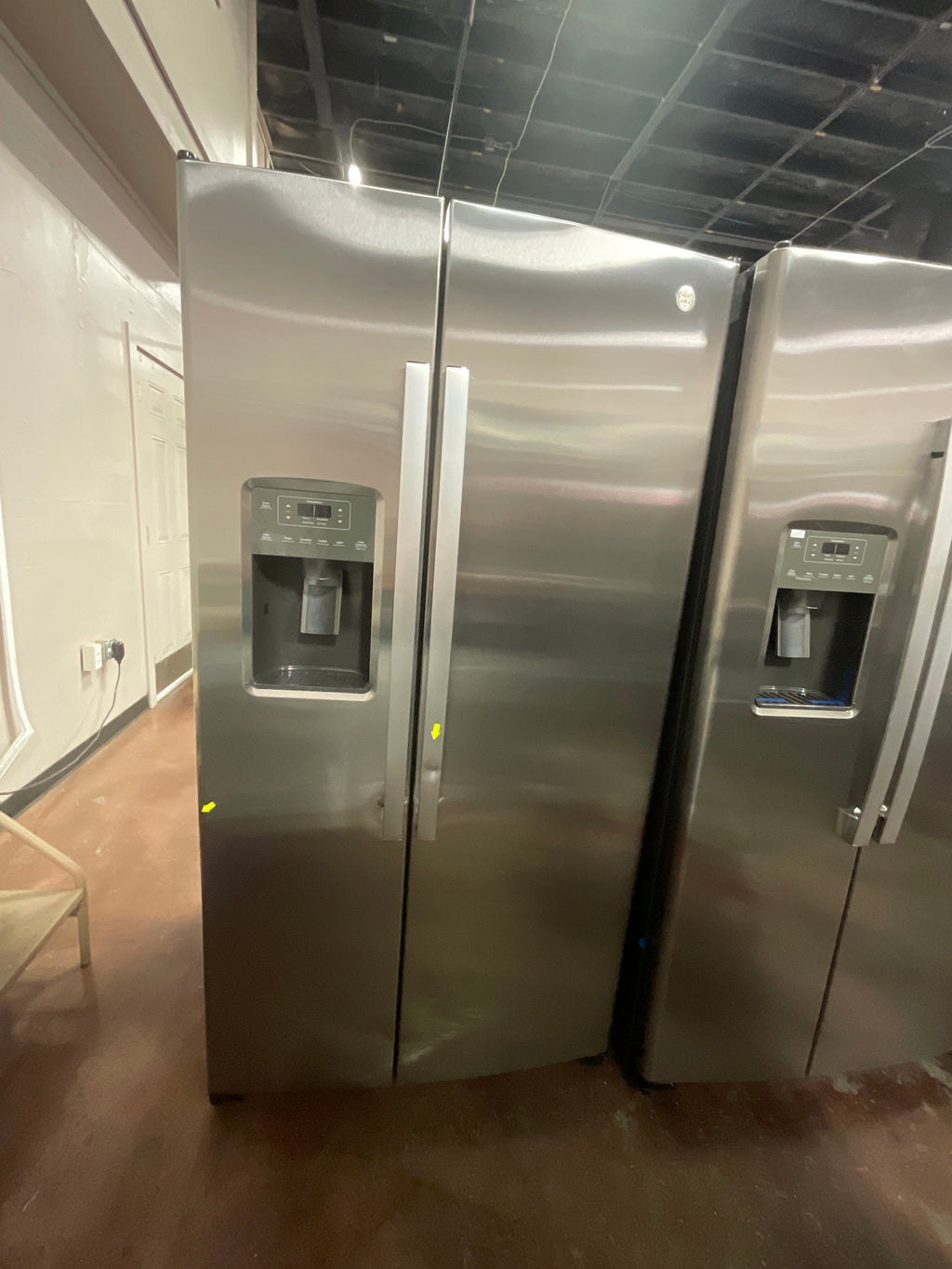 GE® ENERGY STAR® 25.3 Cu. Ft. Side-By-Side Refrigerator