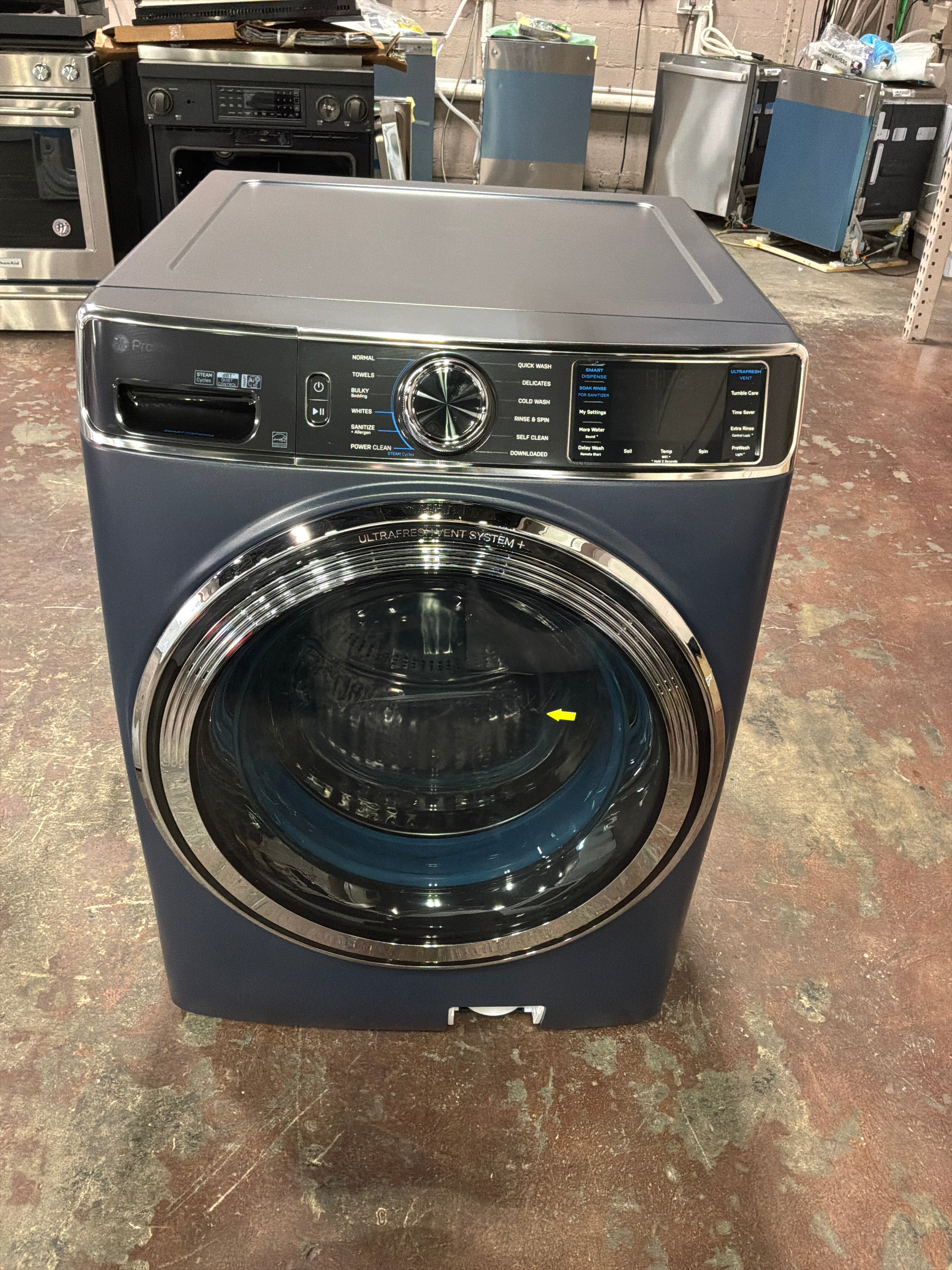 GE Profile™ 5.3 cu. ft. Capacity Smart Front Load ENERGY STAR® Washer with UltraFresh™ Vent System+ with OdorBlock™