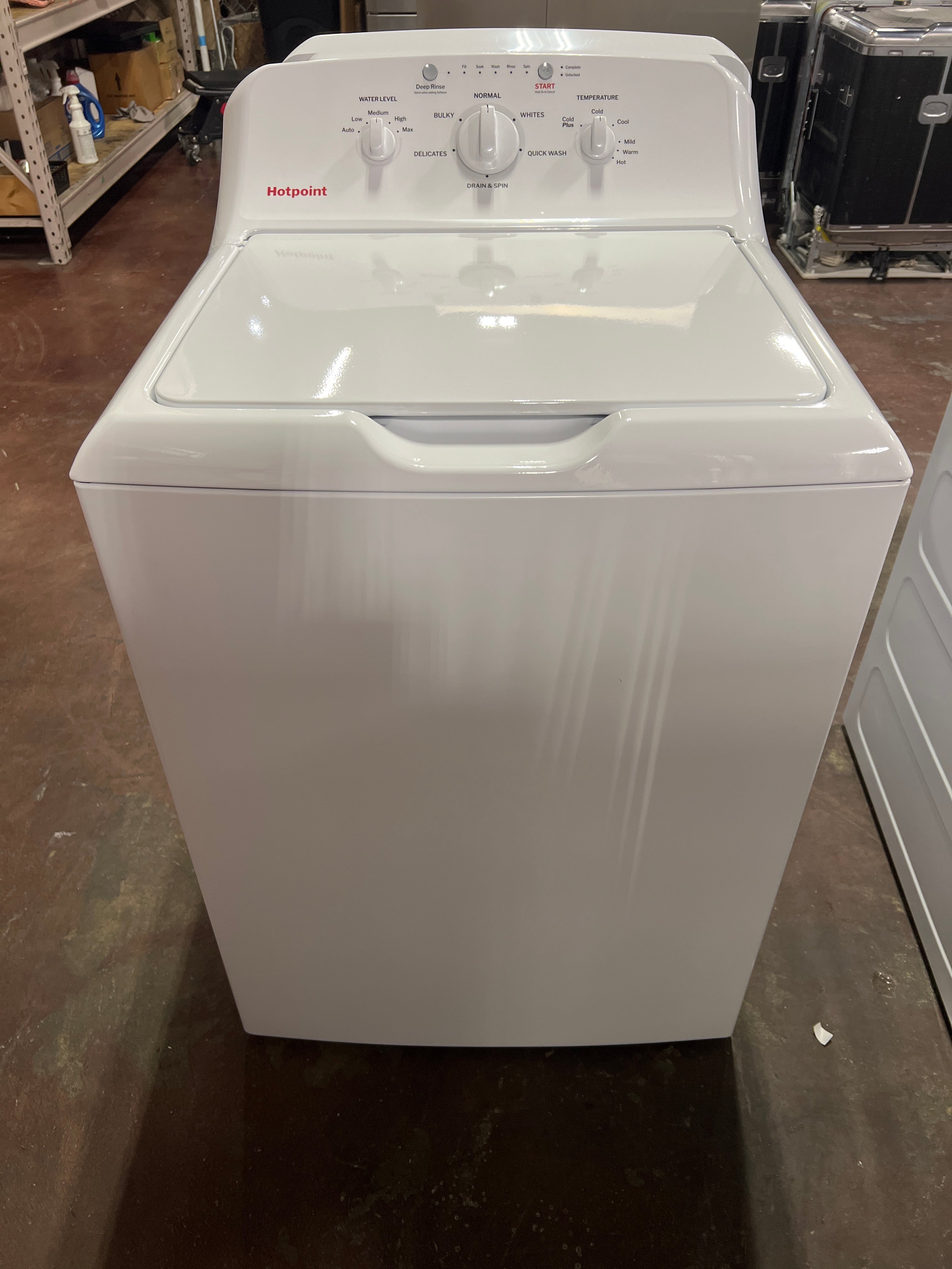 Hotpoint® 4.0 cu. ft. Capacity Washer with Stainless Steel Basket,Cold Plus and Water Level Control