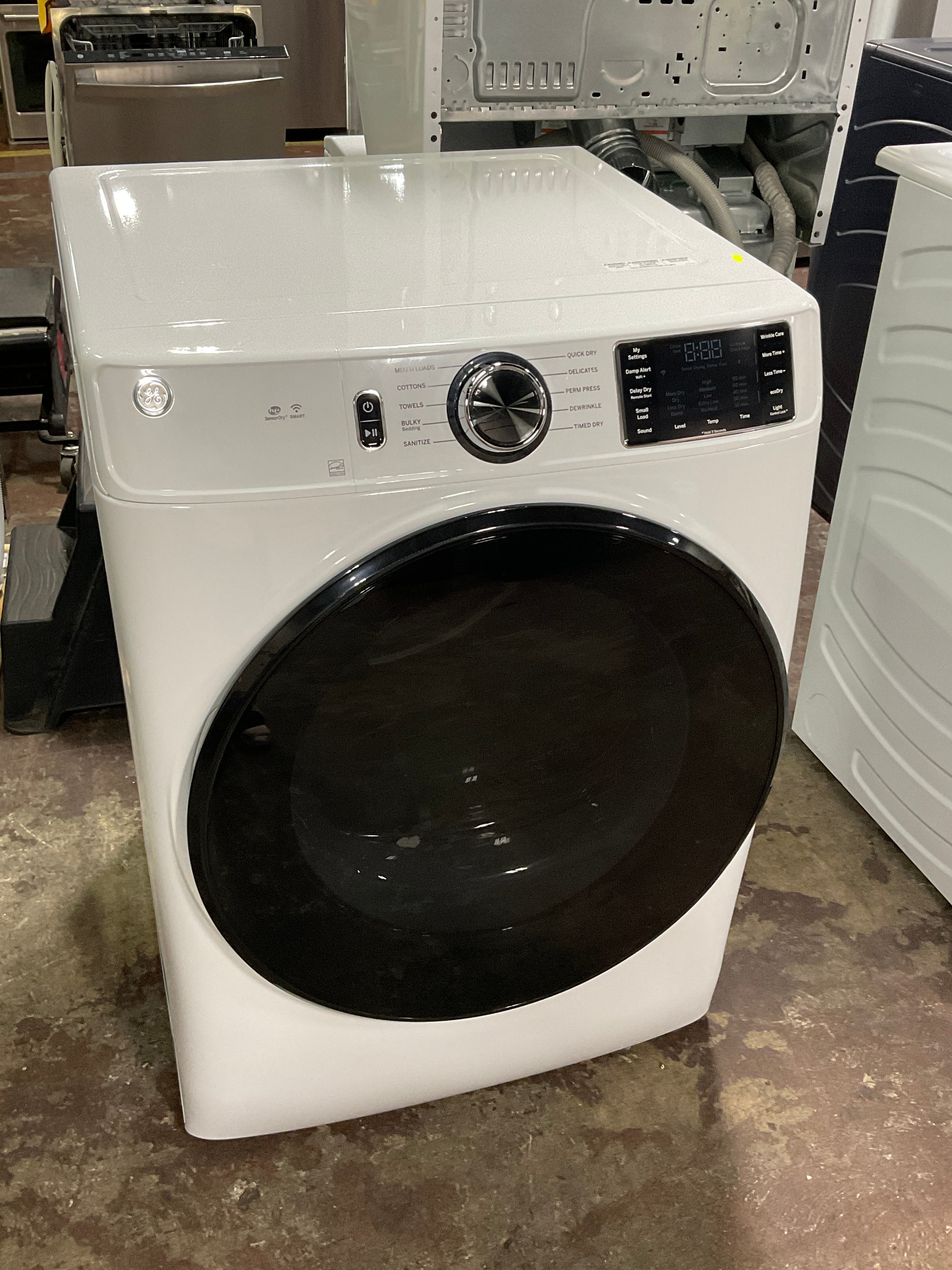 GE GE® ENERGY STAR® 7.8 cu. ft. Capacity Smart Front Load Electric Dryer with Sanitize Cycle