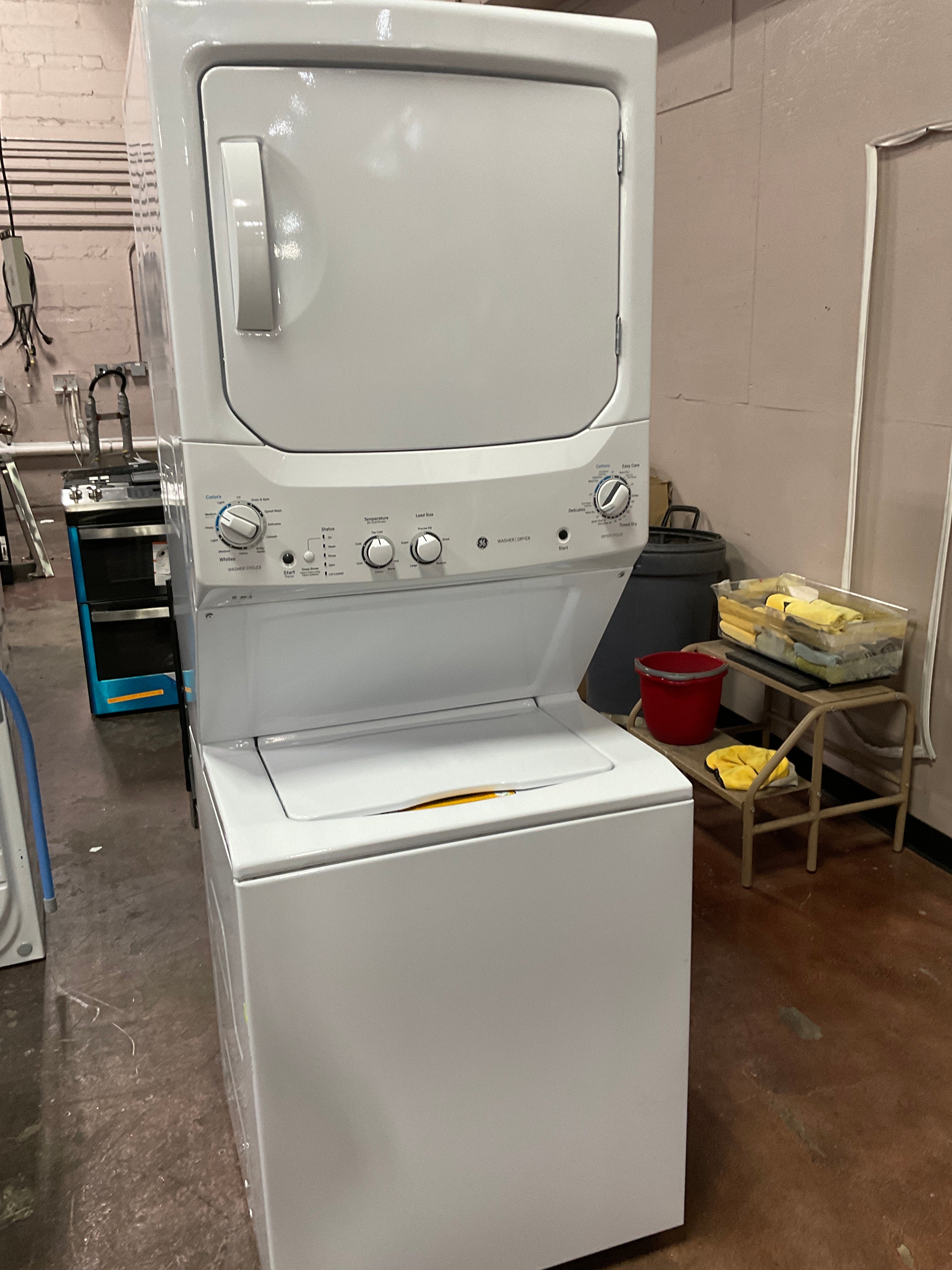 GE Unitized Spacemaker® 3.8 cu. ft. Capacity Washer with Stainless Steel Basket and 5.9 cu. ft. Capacity Electric Dryer