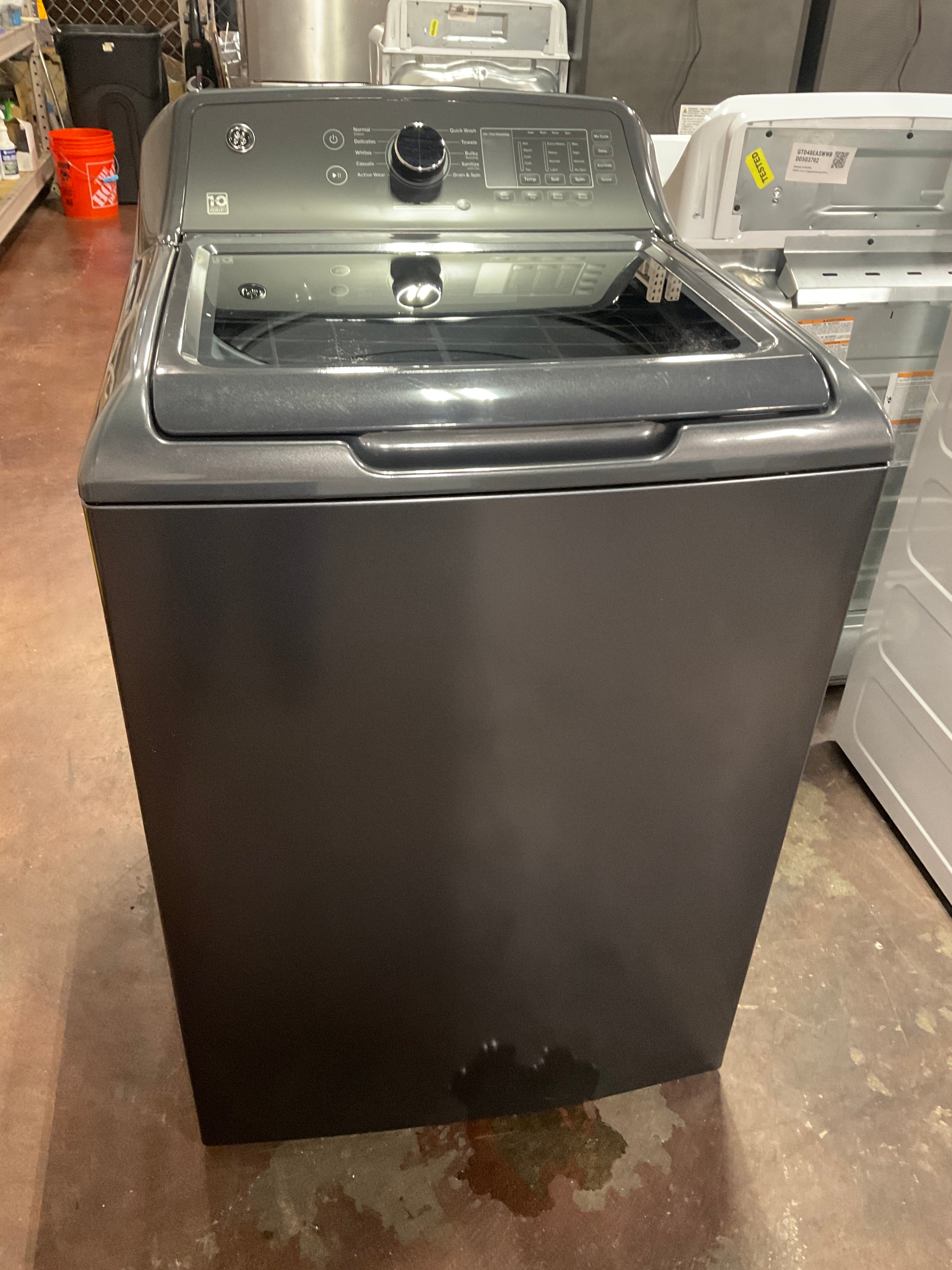 GE GE® 4.5 cu. ft. Capacity Washer with Water Level Control