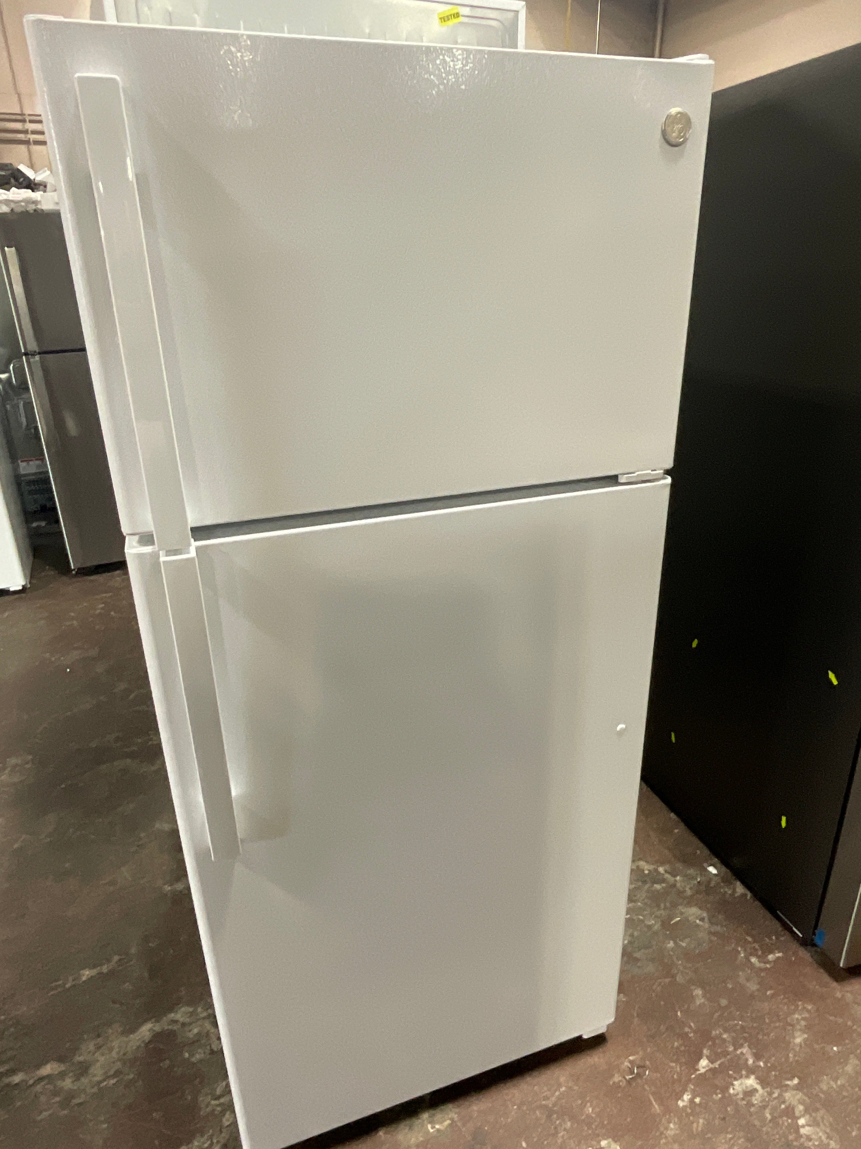 GE GE® 16.6 Cu. Ft. Top-Freezer Refrigerator