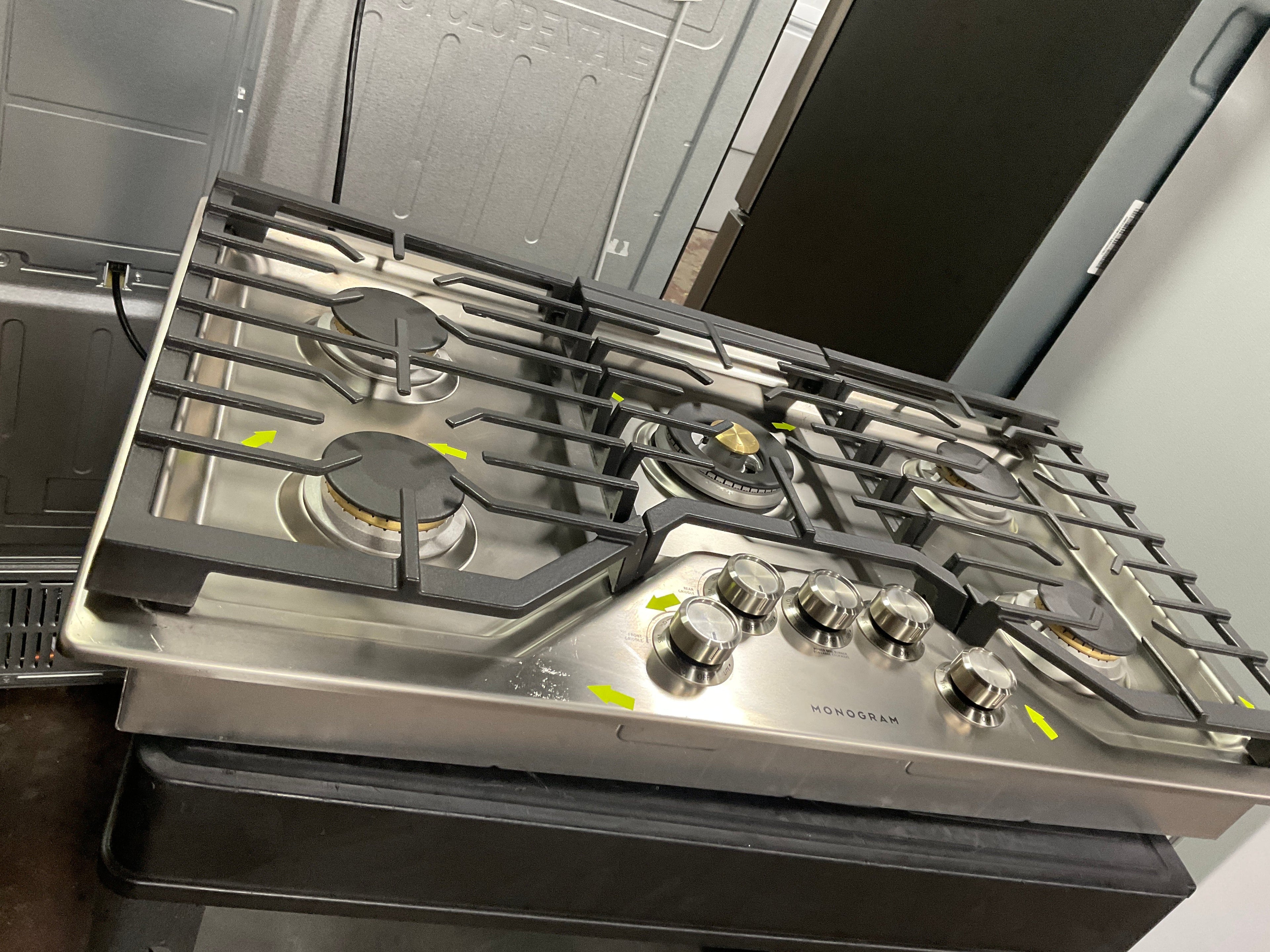 Monogram 36" Deep-Recessed Gas Cooktop (Natural Gas)