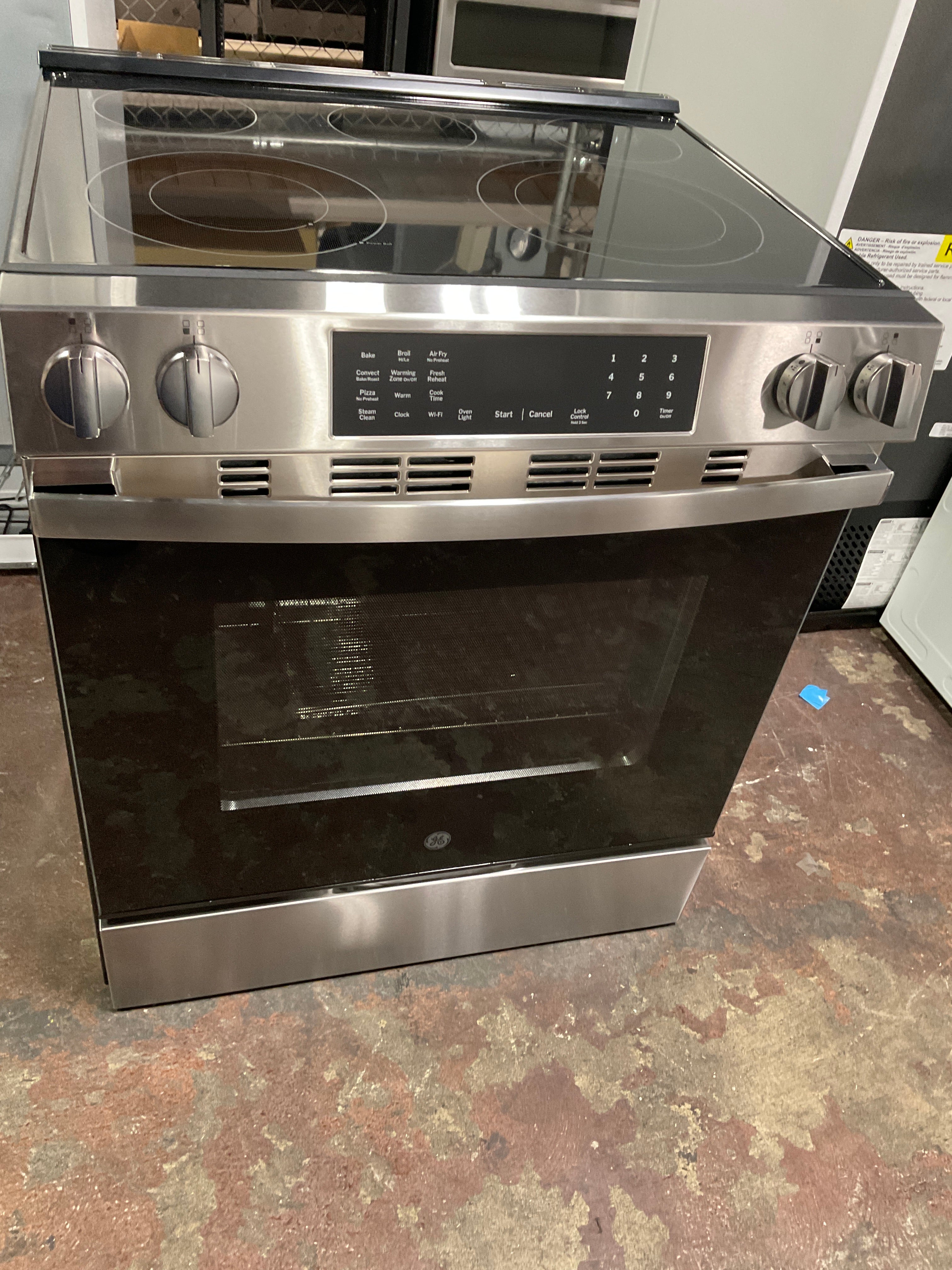 GE® ENERGY STAR® 30" Slide-In Electric Convection Range with No Preheat Air Fry and EasyWash™ Oven Tray