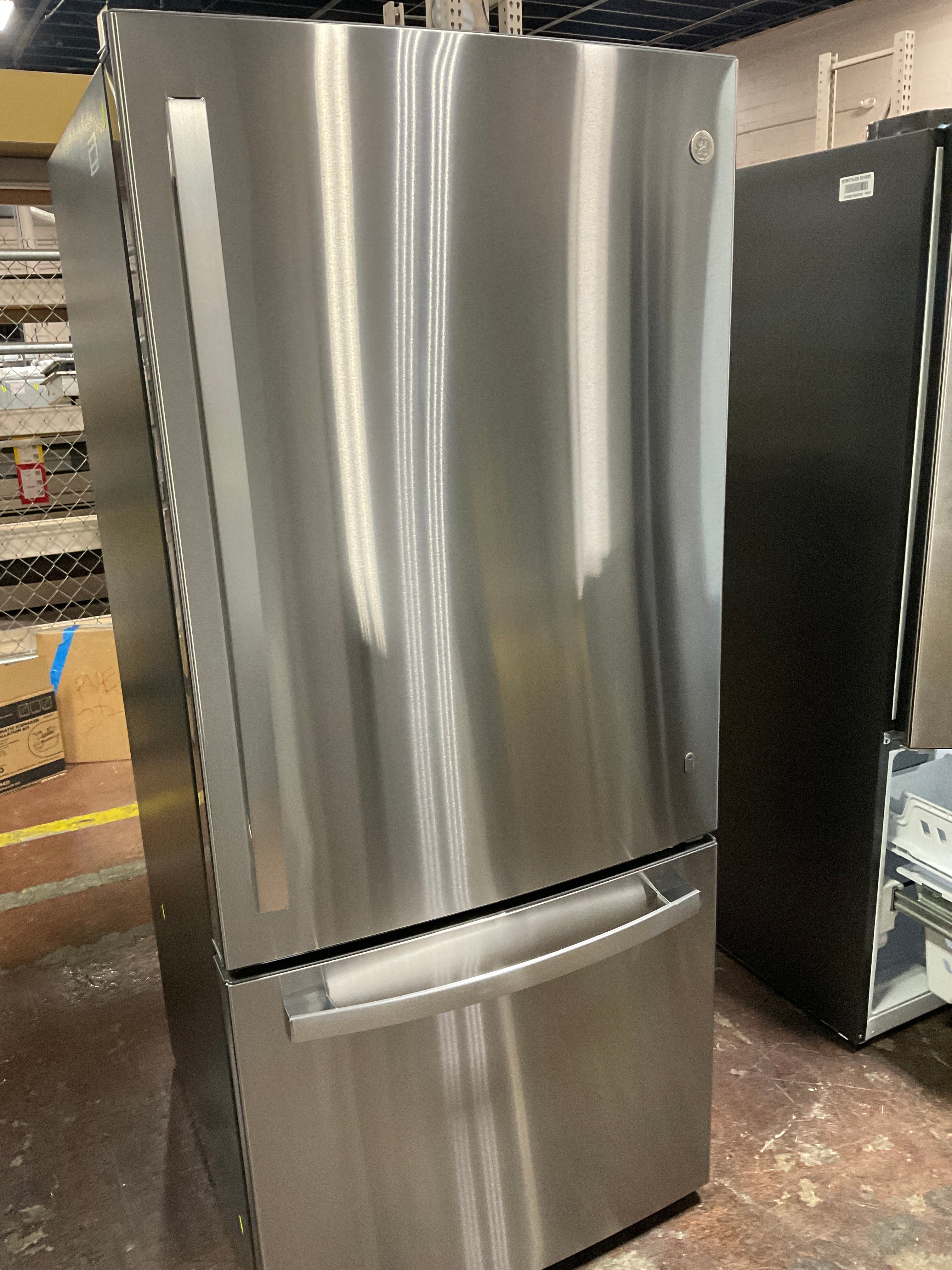 GE® ENERGY STAR® 20.9 Cu. Ft. Bottom-Freezer Refrigerator