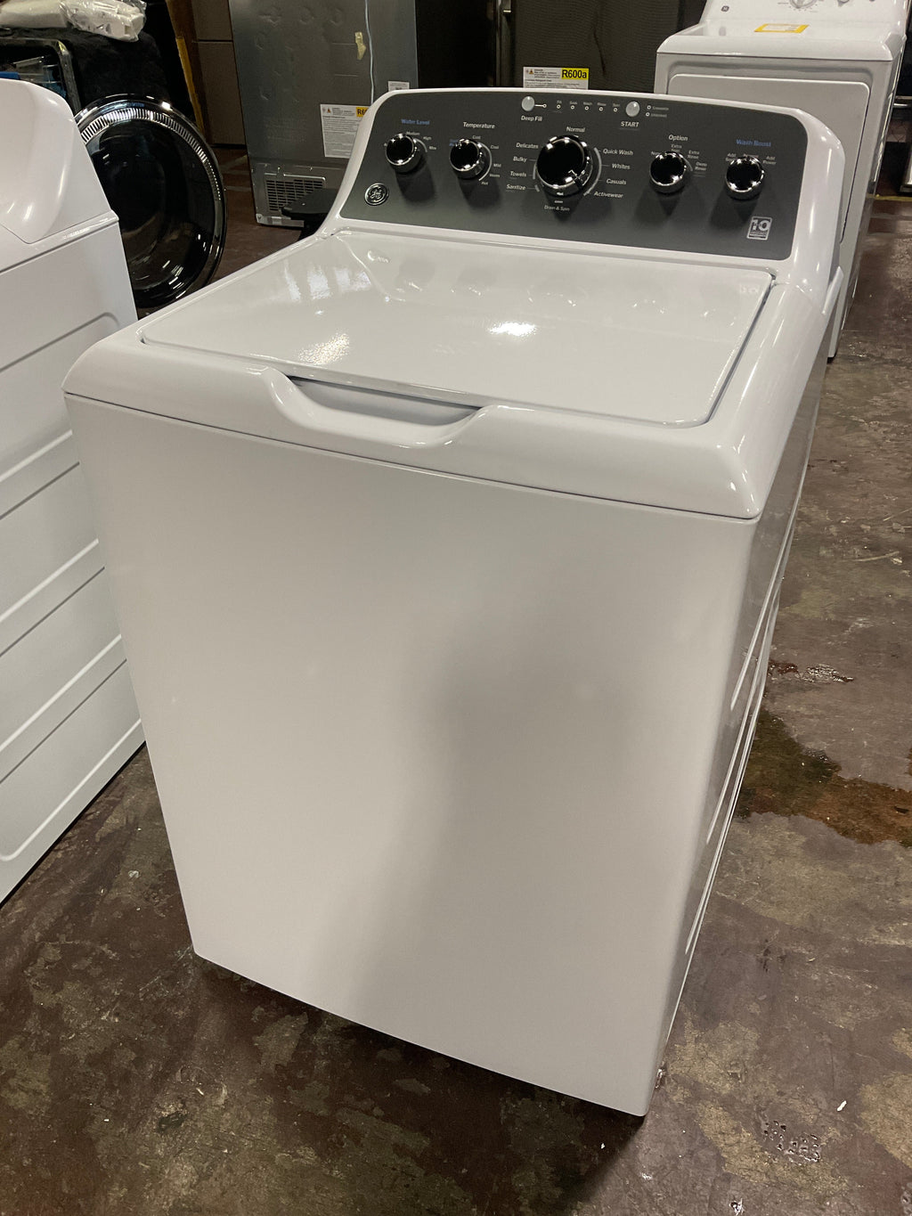 GE GE® 4.5 cu. ft. Capacity Washer with Stainless Steel Basket, Cold Plus and Wash Boost