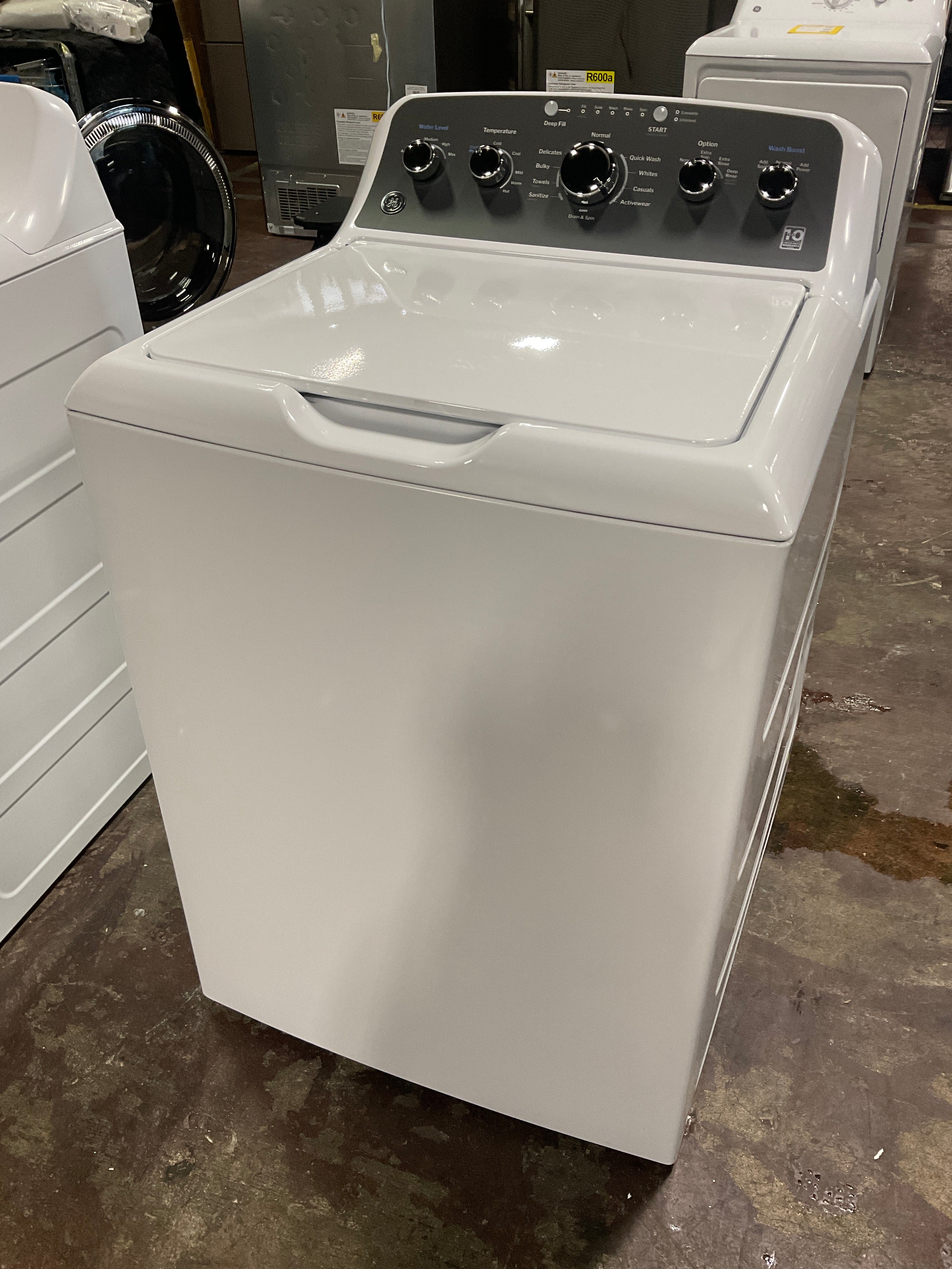 GE GE® 4.5 cu. ft. Capacity Washer with Stainless Steel Basket, Cold Plus and Wash Boost
