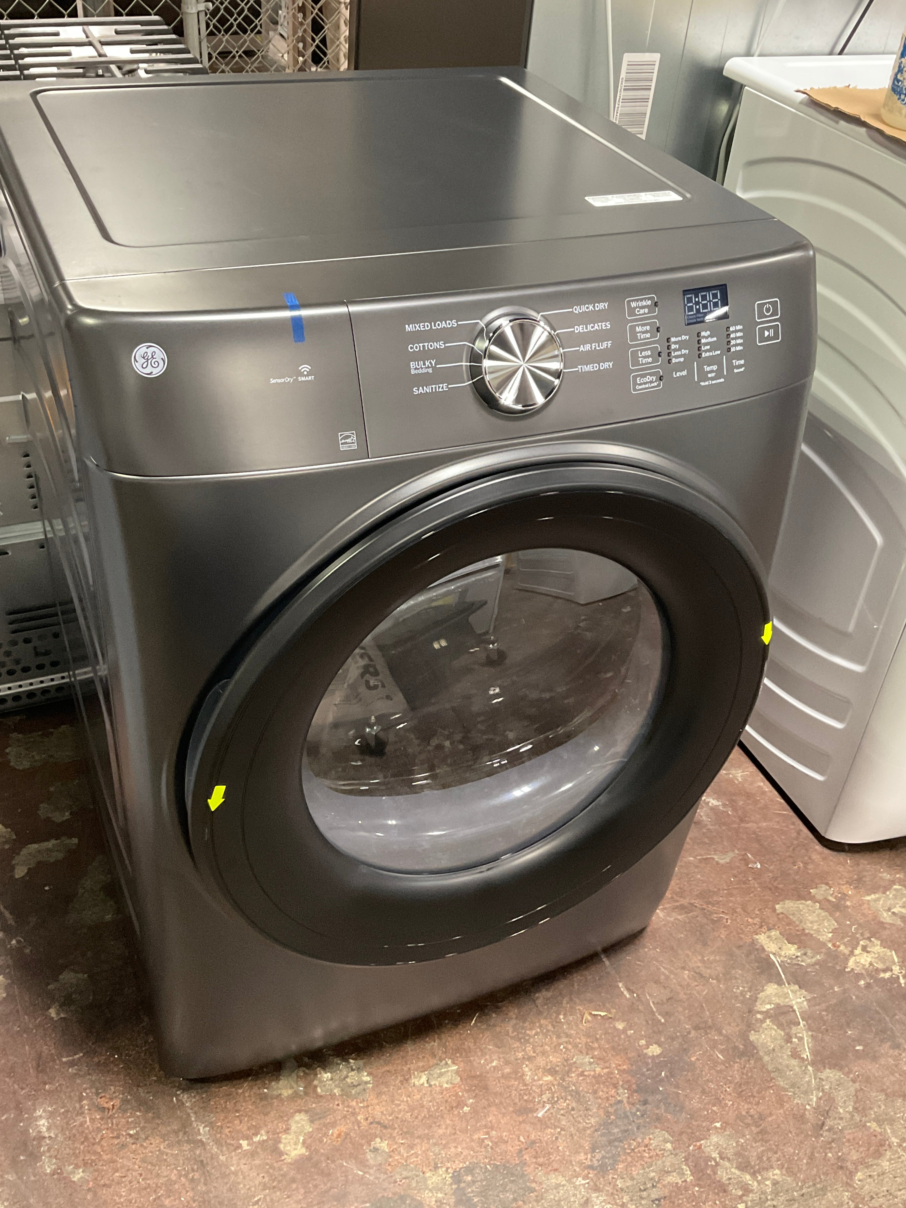 GE® ENERGY STAR® 7.8 cu. ft. Capacity Smart Front Load Electric Dryer