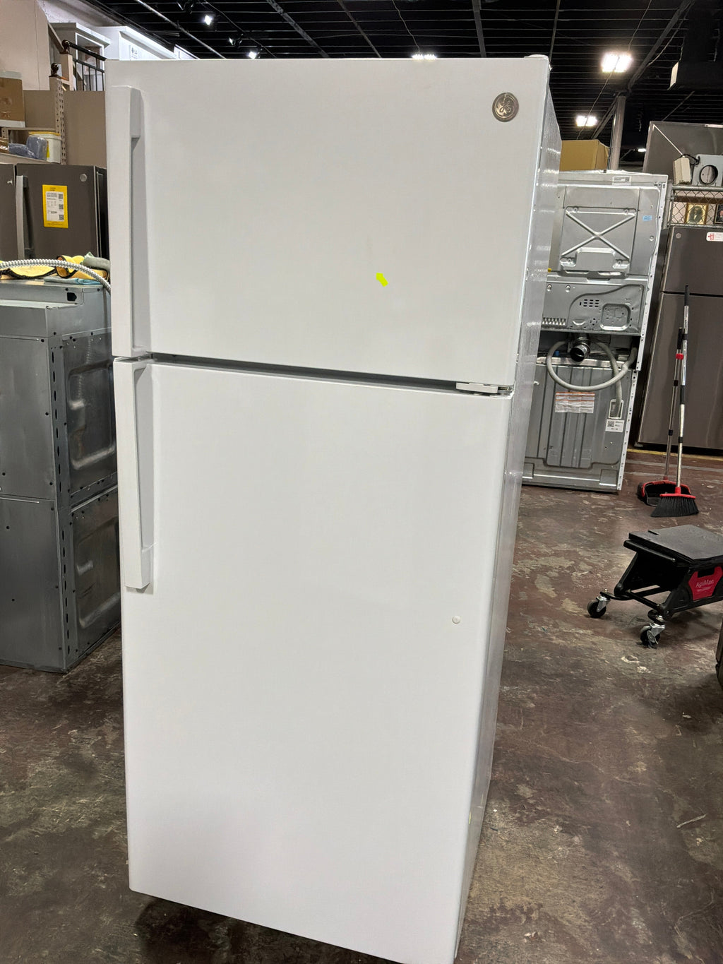 GE GE® 17.5 Cu. Ft. Top-Freezer Refrigerator