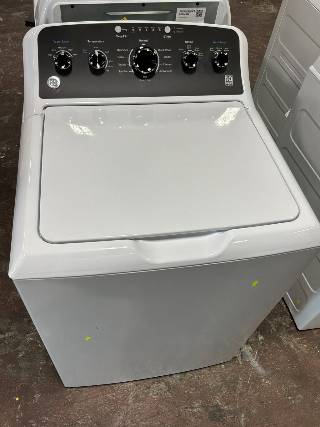 GE GE® 4.5 cu. ft. Capacity Washer with Stainless Steel Basket, Cold Plus and Wash Boost