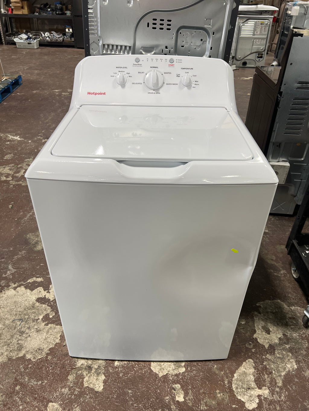 Hotpoint® 4.0 cu. ft. Capacity Washer with Stainless Steel Basket,Cold Plus and Water Level Control