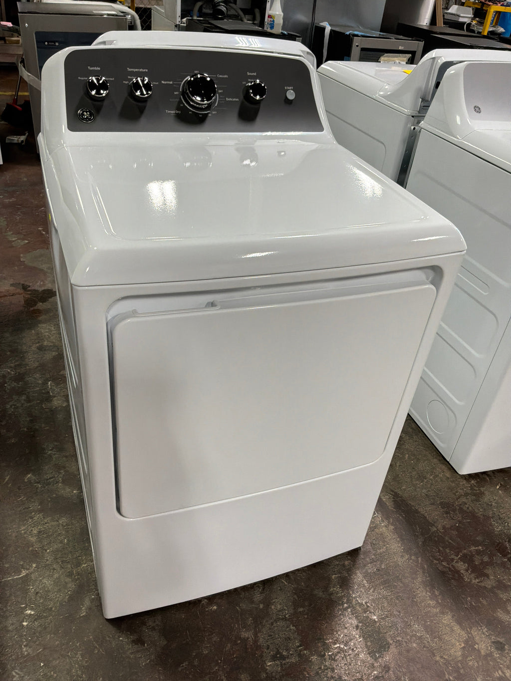 GE GE® 7.2 cu. ft. Capacity Electric Dryer with Up To 120 ft. Venting and Extended Tumble