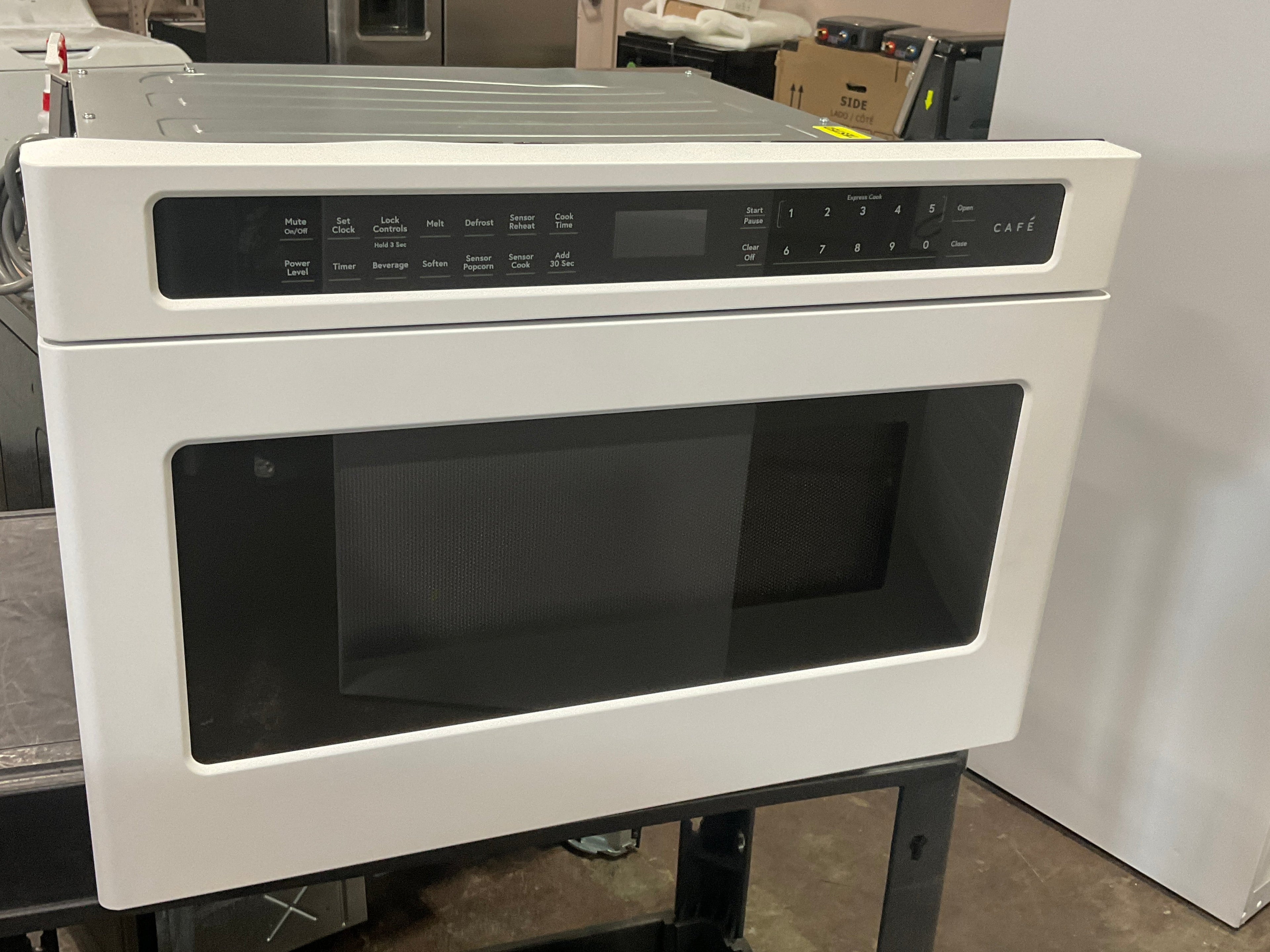 CAFÉ™ Built-In Microwave Drawer Oven