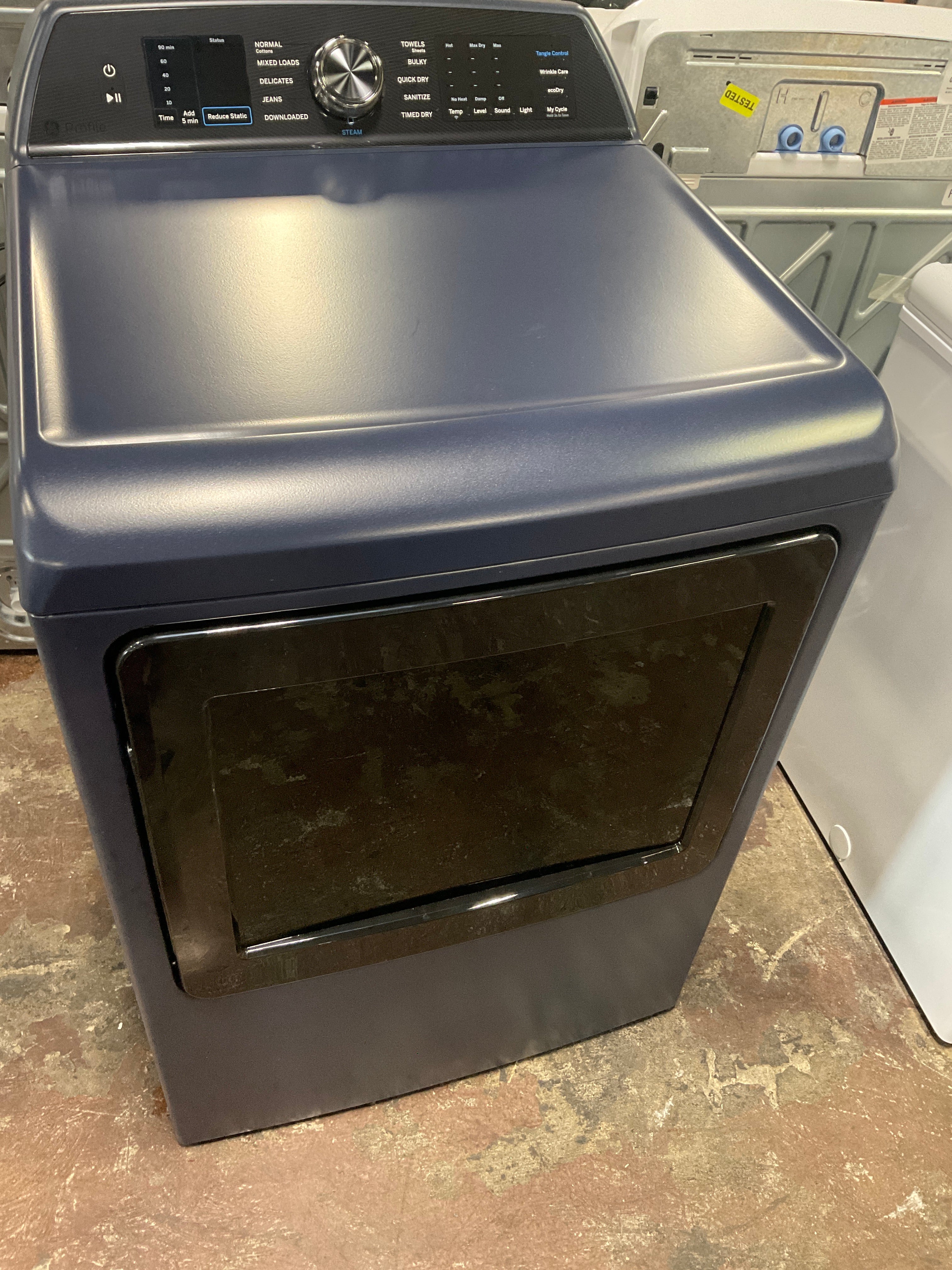 GE Profile™ ENERGY STAR® 7.3 cu. ft. Capacity Smart Electric Dryer with Steam and Washer Link