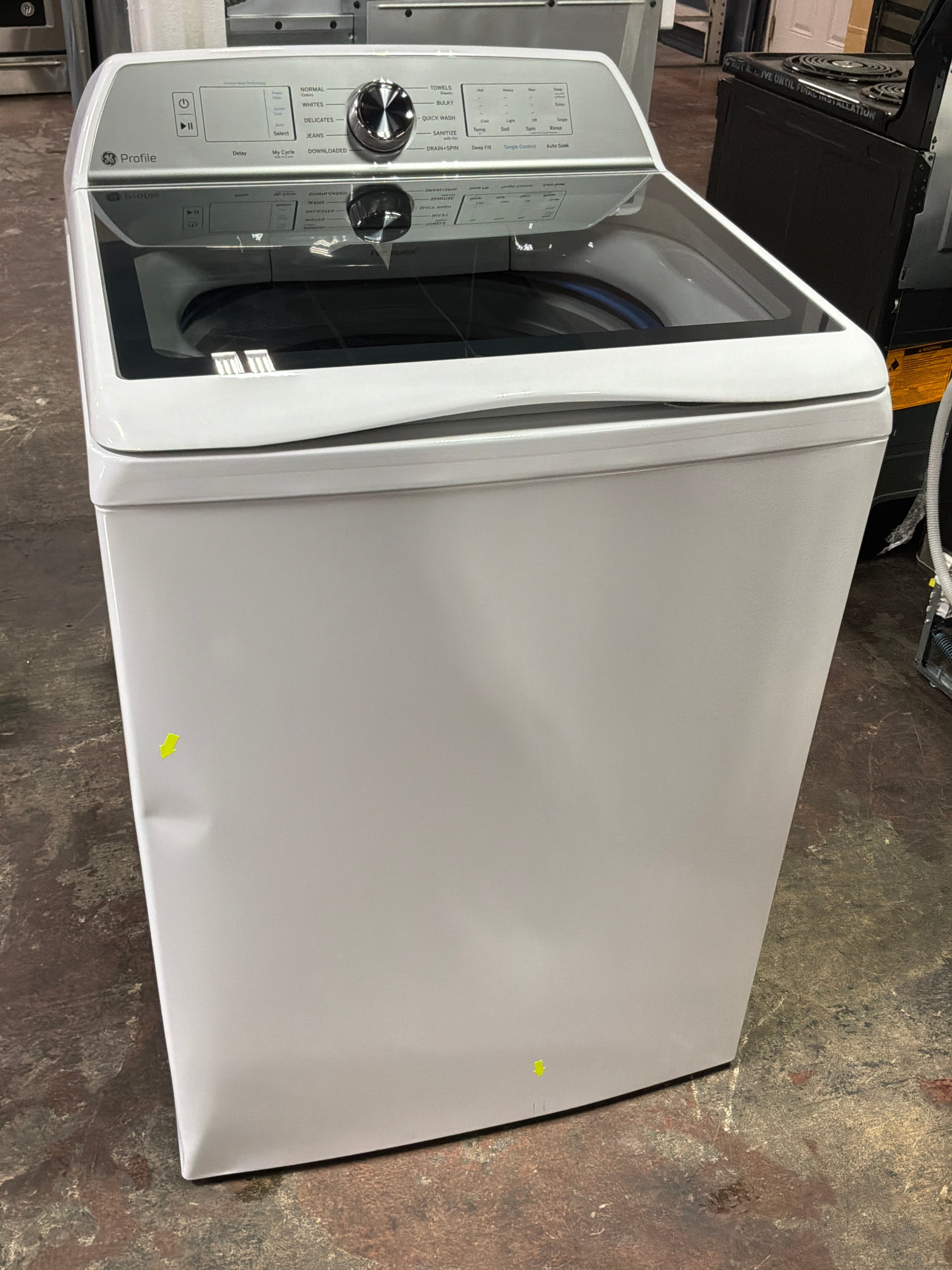 GE Profile™ ENERGY STAR® 5.0 cu. ft. Capacity Washer with Smarter Wash Technology and FlexDispense™