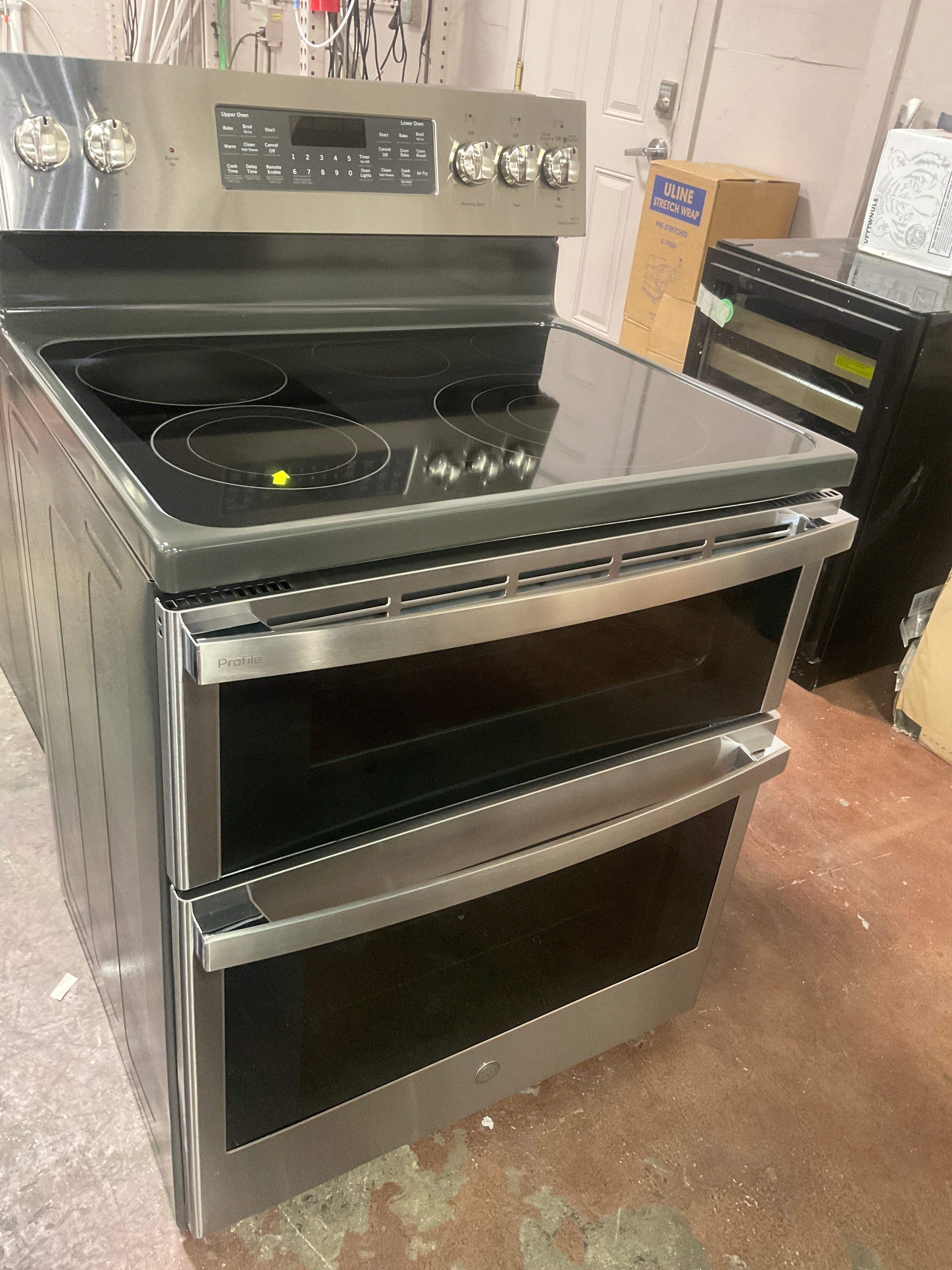 GE Profile™ 30" Smart Free-Standing Electric Double Oven Convection Range with No Preheat Air Fry