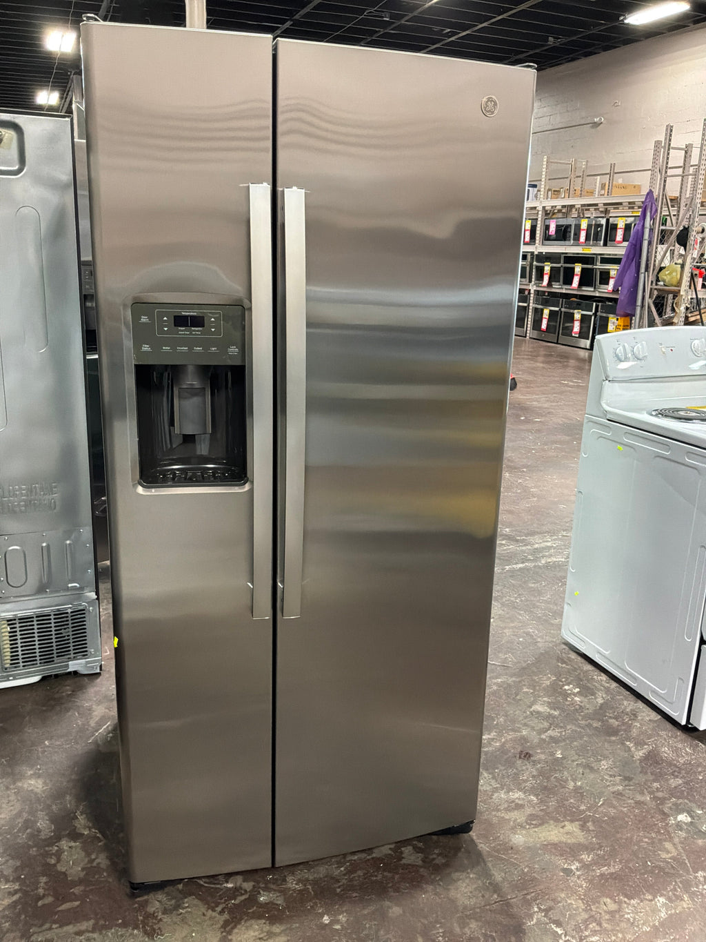 GE 23.0 Cu. Ft. Side-By-Side Refrigerator