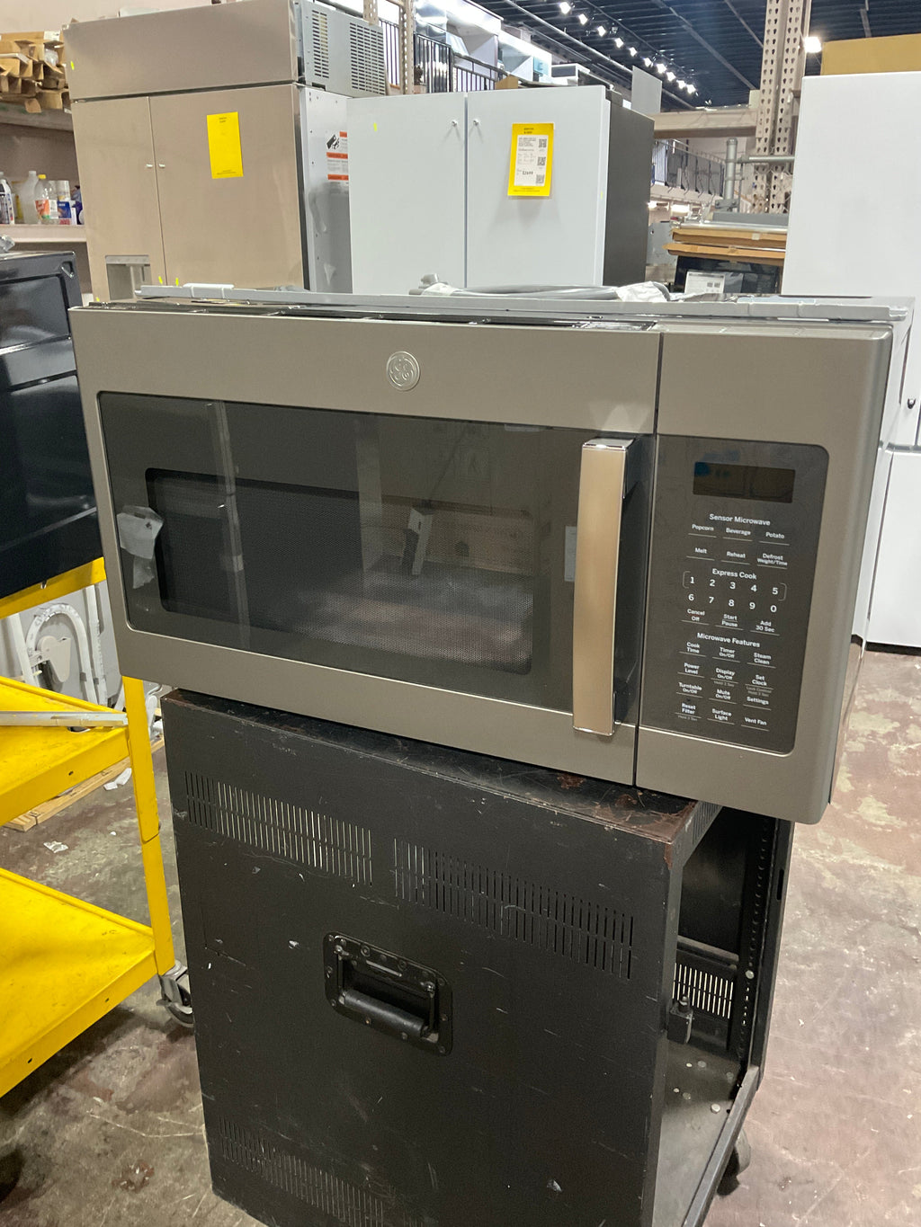 GE® 1.9 Cu. Ft. Over-the-Range Sensor Microwave Oven