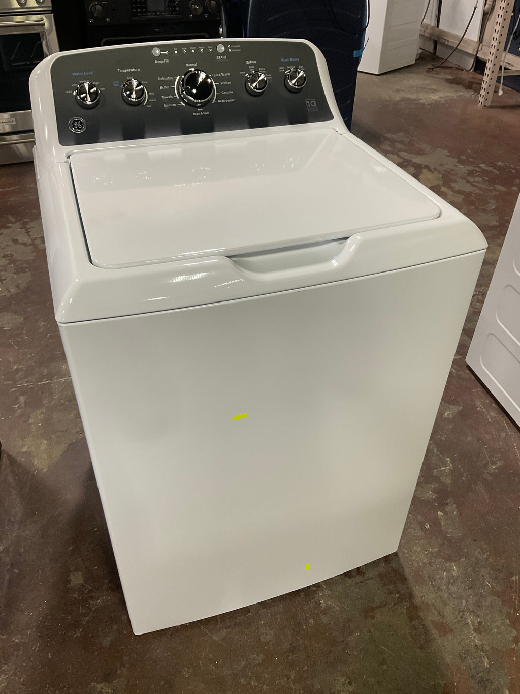 GE GE® 4.5 cu. ft. Capacity Washer with Stainless Steel Basket, Cold Plus and Wash Boost