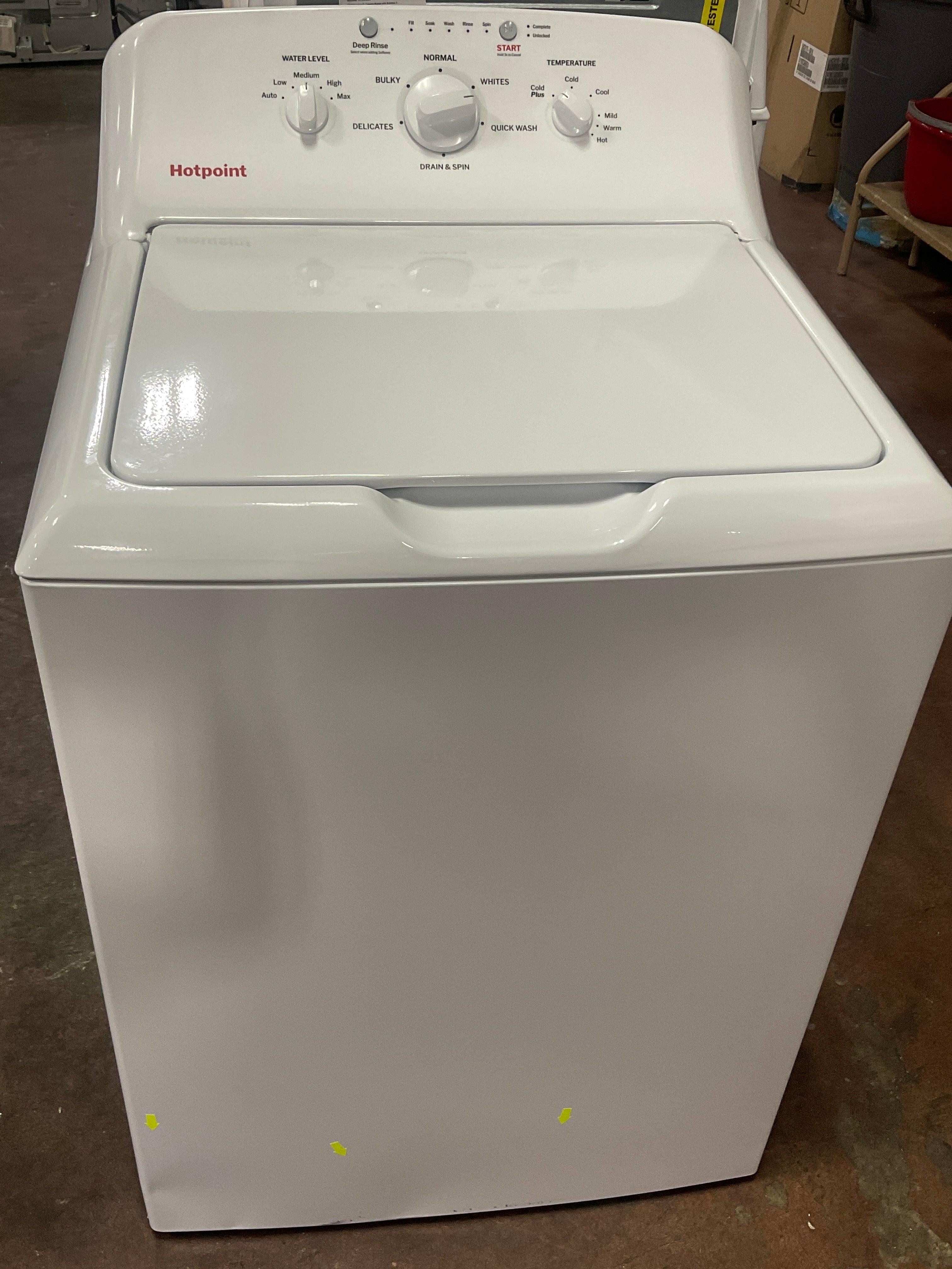 Hotpoint® 4.0 cu. ft. Capacity Washer with Stainless Steel Basket,Cold Plus and Water Level Control