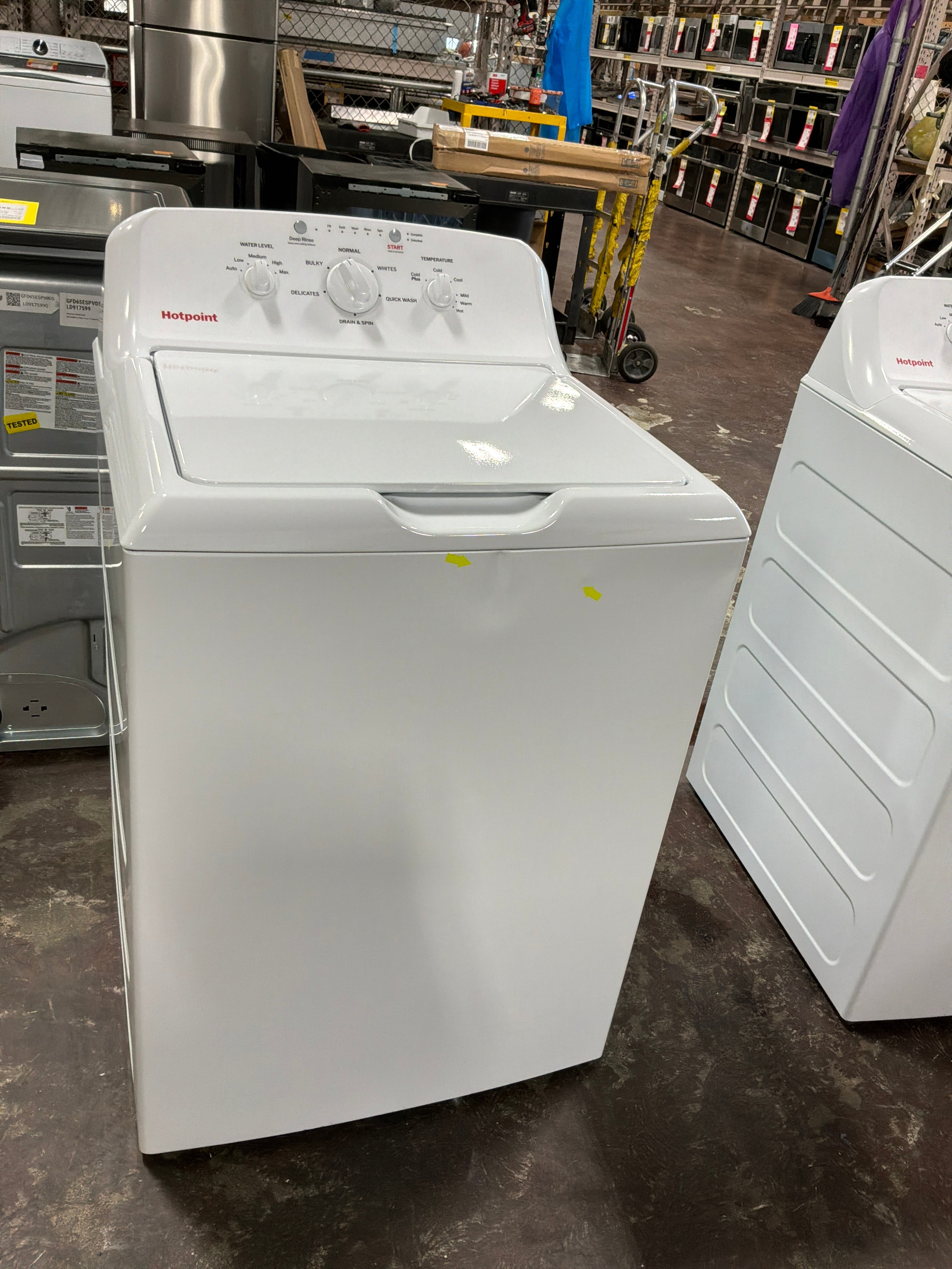 Hotpoint® 4.0 cu. ft. Capacity Washer with Stainless Steel Basket,Cold Plus and Water Level Control