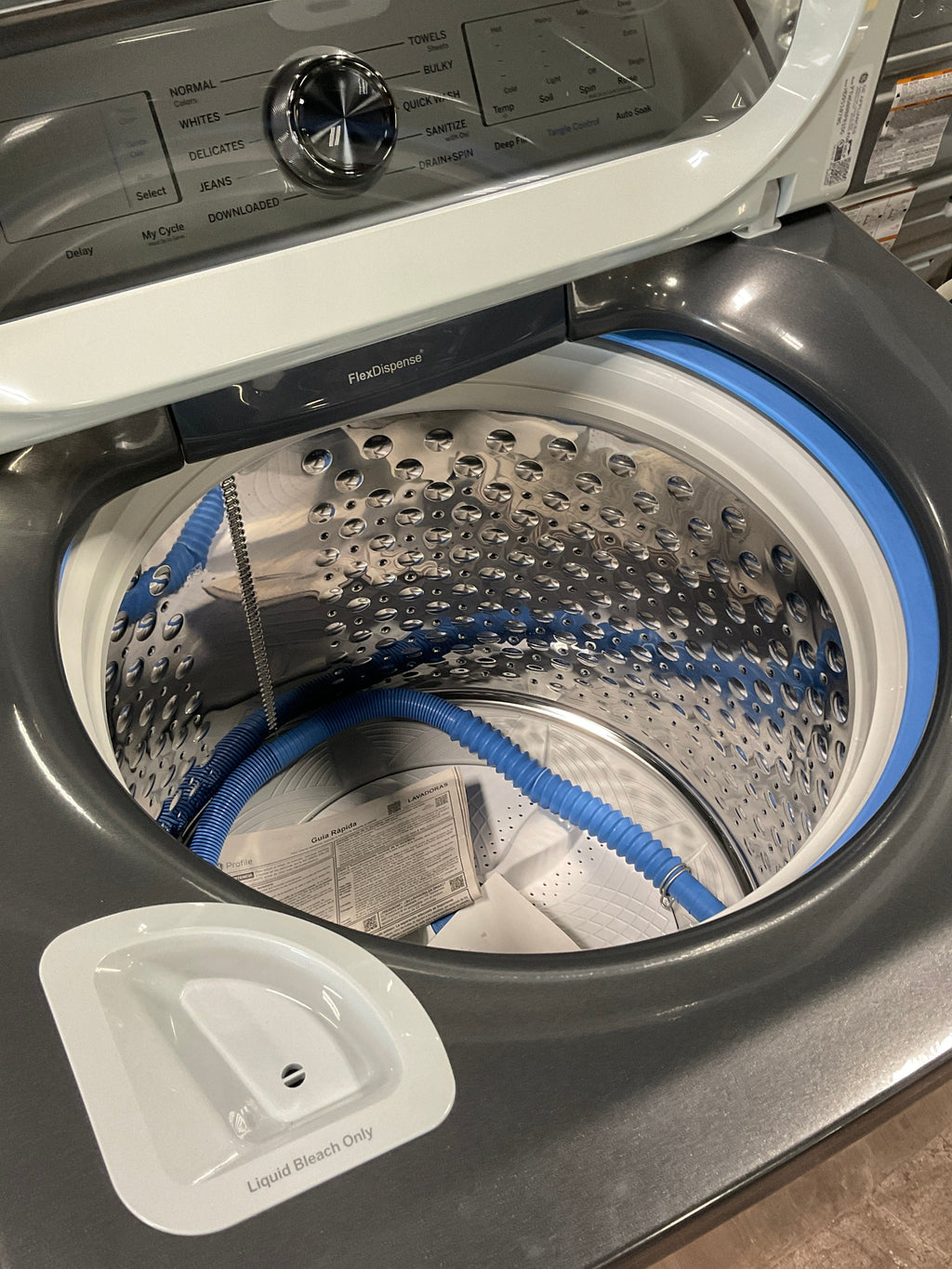 GE Profile™ ENERGY STAR® 5.0 cu. ft. Capacity Washer with Smarter Wash Technology and FlexDispense™