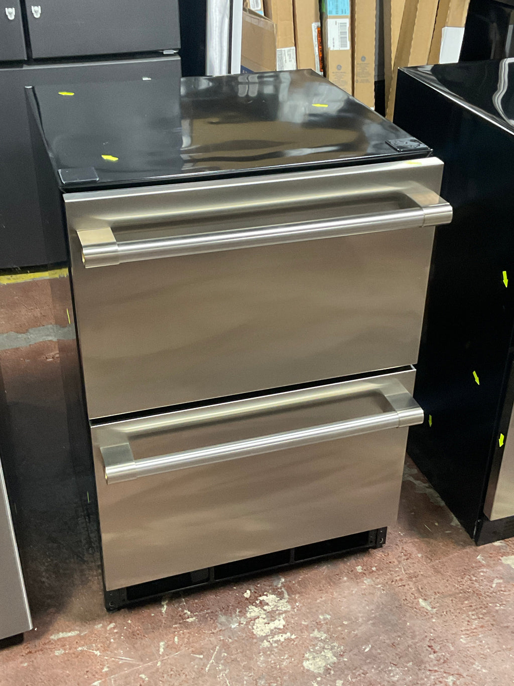 Monogram 24" Double-Drawer Refrigerator