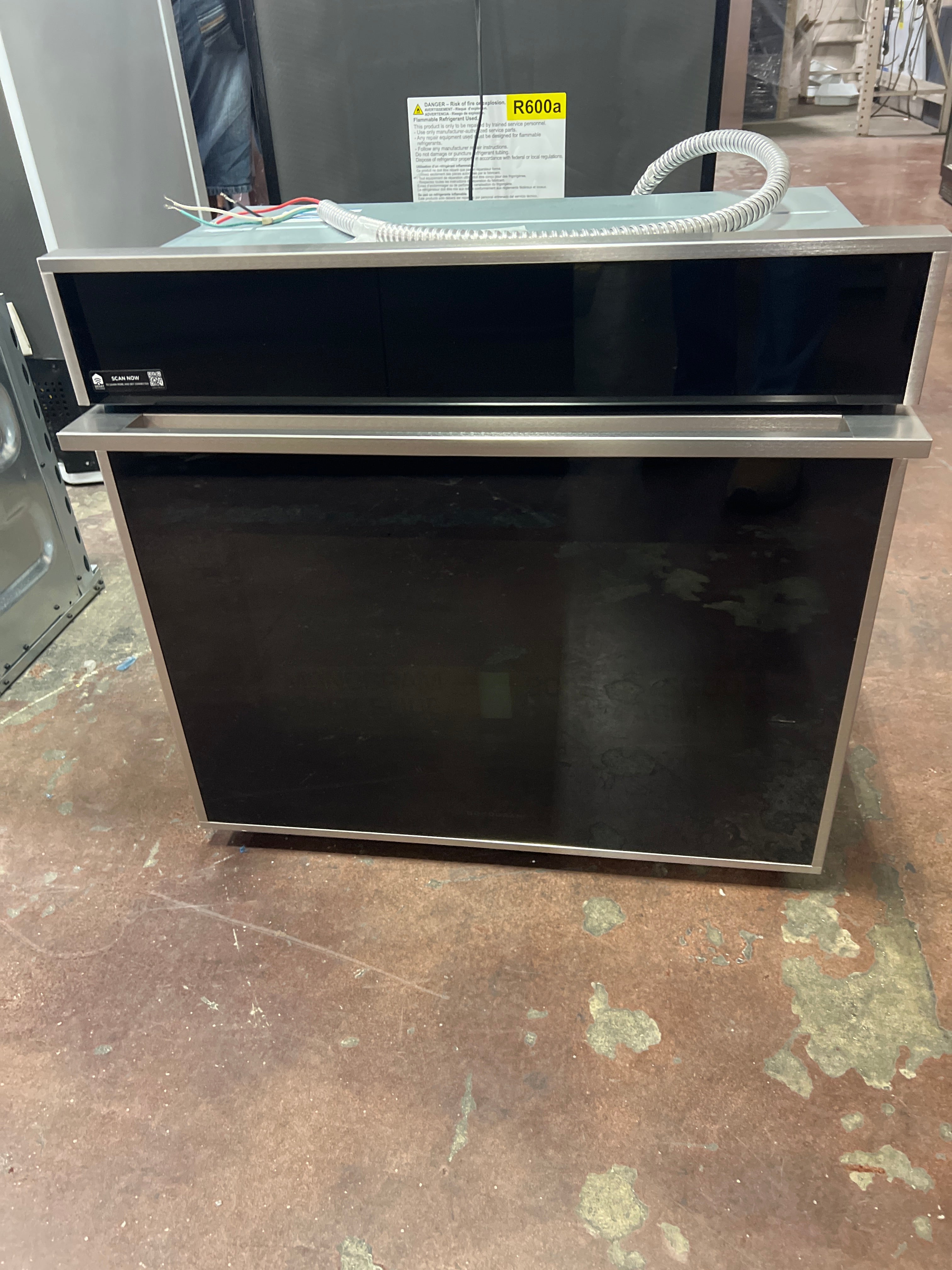 Monogram 30" Smart Electric Convection Single Wall Oven Minimalist Collection