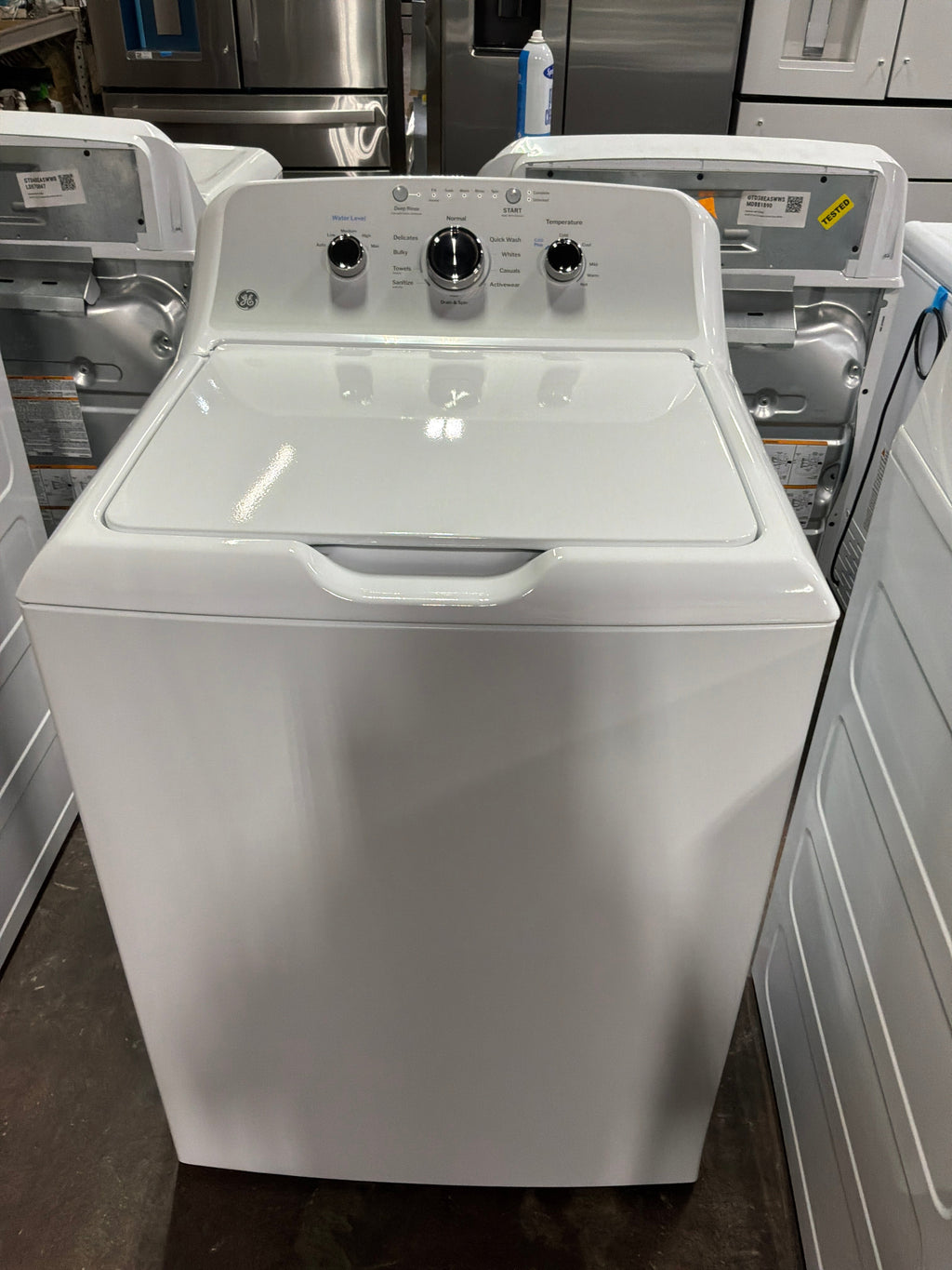 GE GE® 4.3 cu. ft. Capacity Washer with Stainless Steel Basket,Cold Plus and Water Level Control