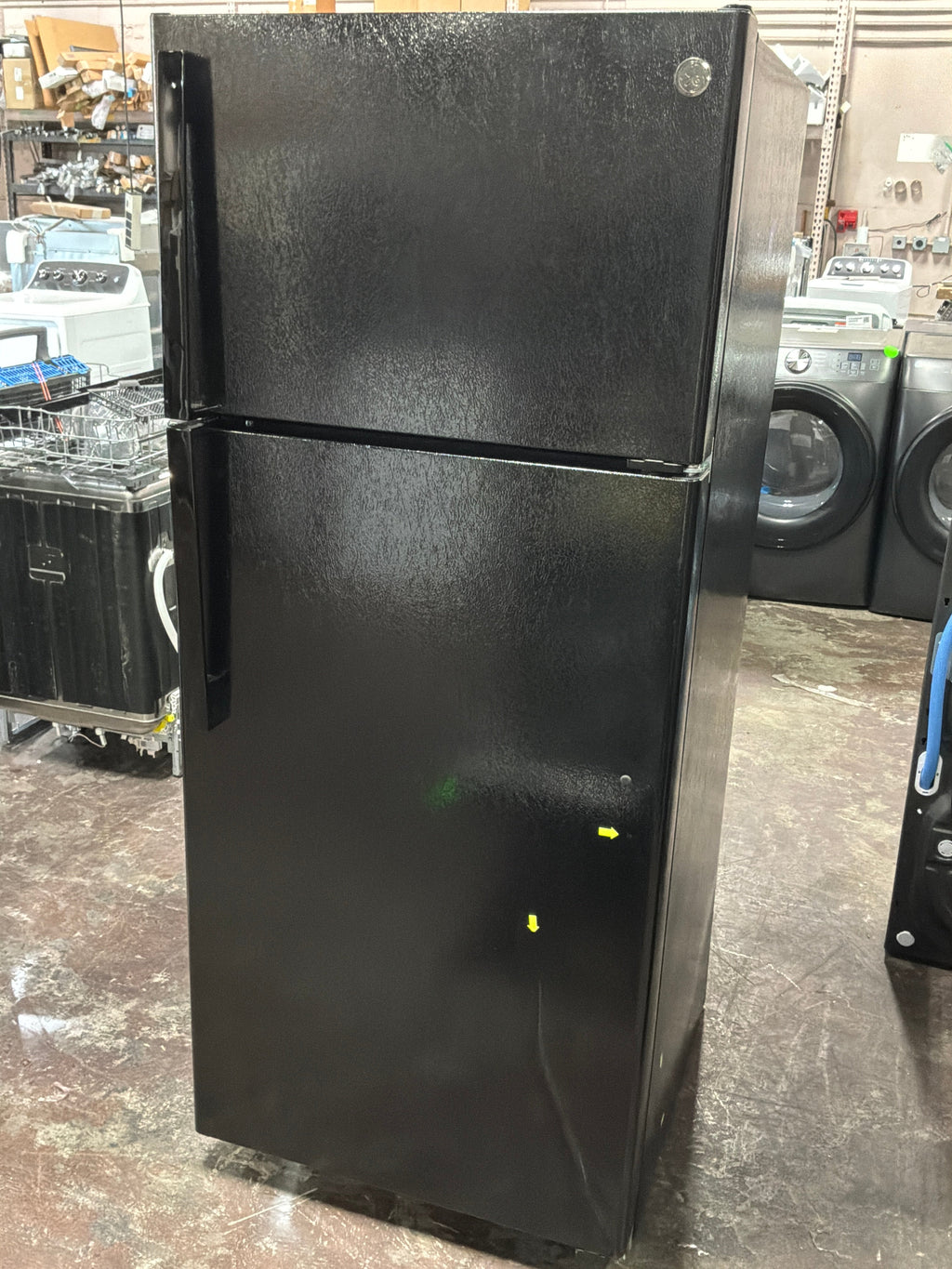 GE® ENERGY STAR® 17.5 Cu. Ft. Top-Freezer Refrigerator
