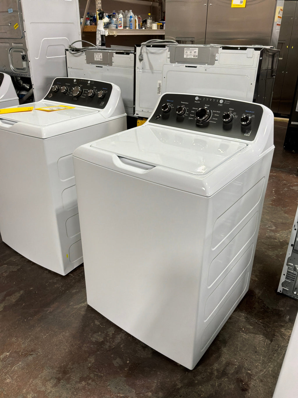 GE GE® 4.5 cu. ft. Capacity Washer with Stainless Steel Basket, Cold Plus and Wash Boost