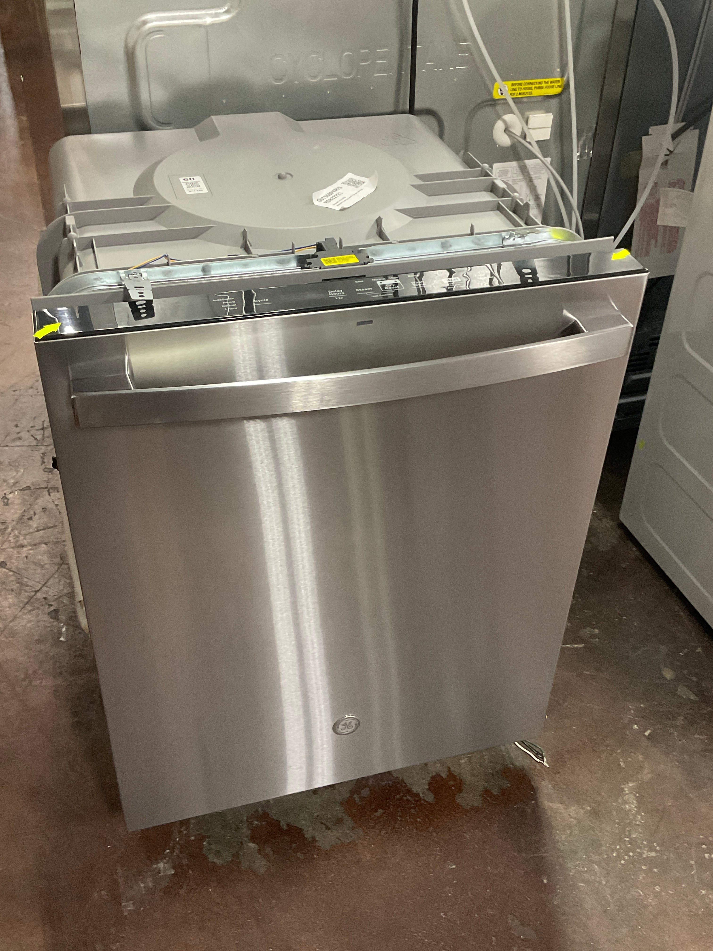 GE ENERGY STAR Top Control with Plastic Interior Dishwasher with Sanitize Cycle & Dry Boost